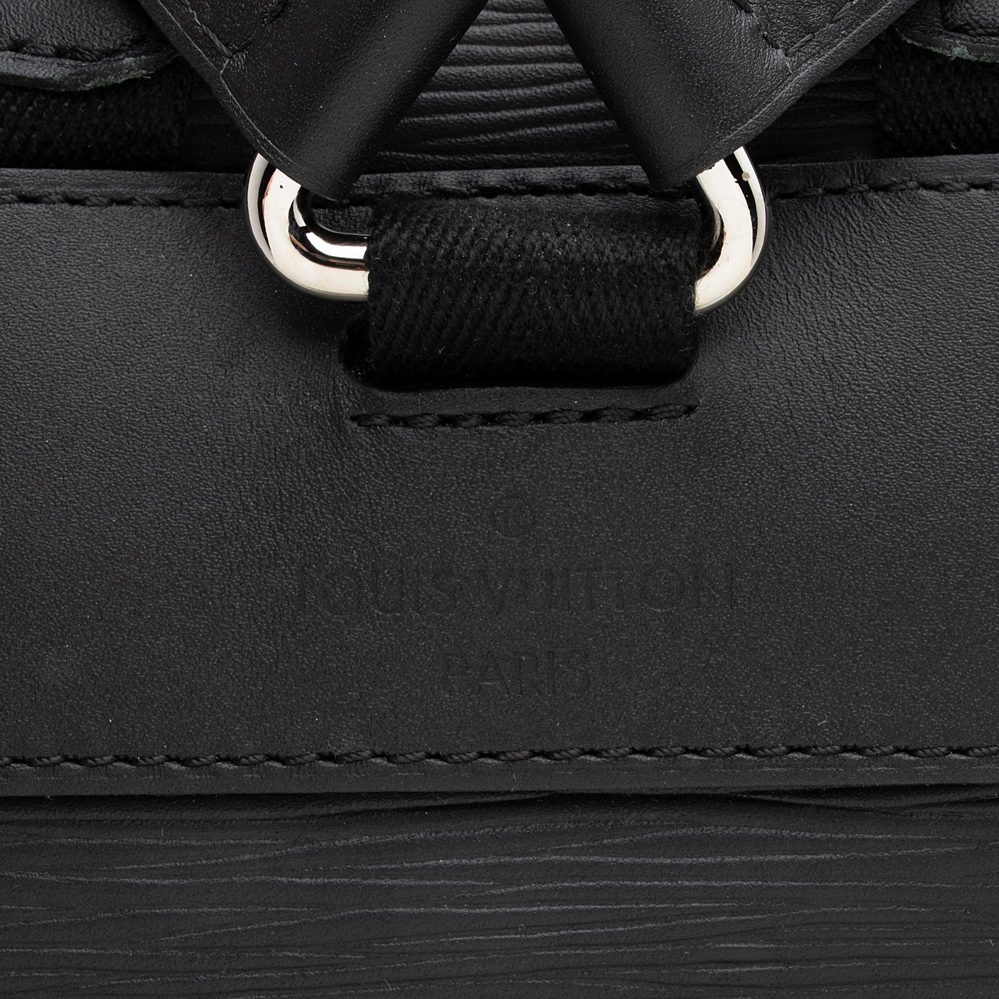 Louis Vuitton Epi Leather Christopher PM Backpack (SHF-22670)