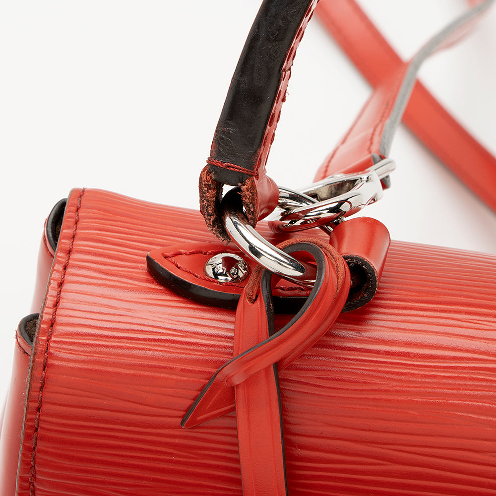 Louis Vuitton Epi Leather Cluny BB Satchel (SHF-21952)