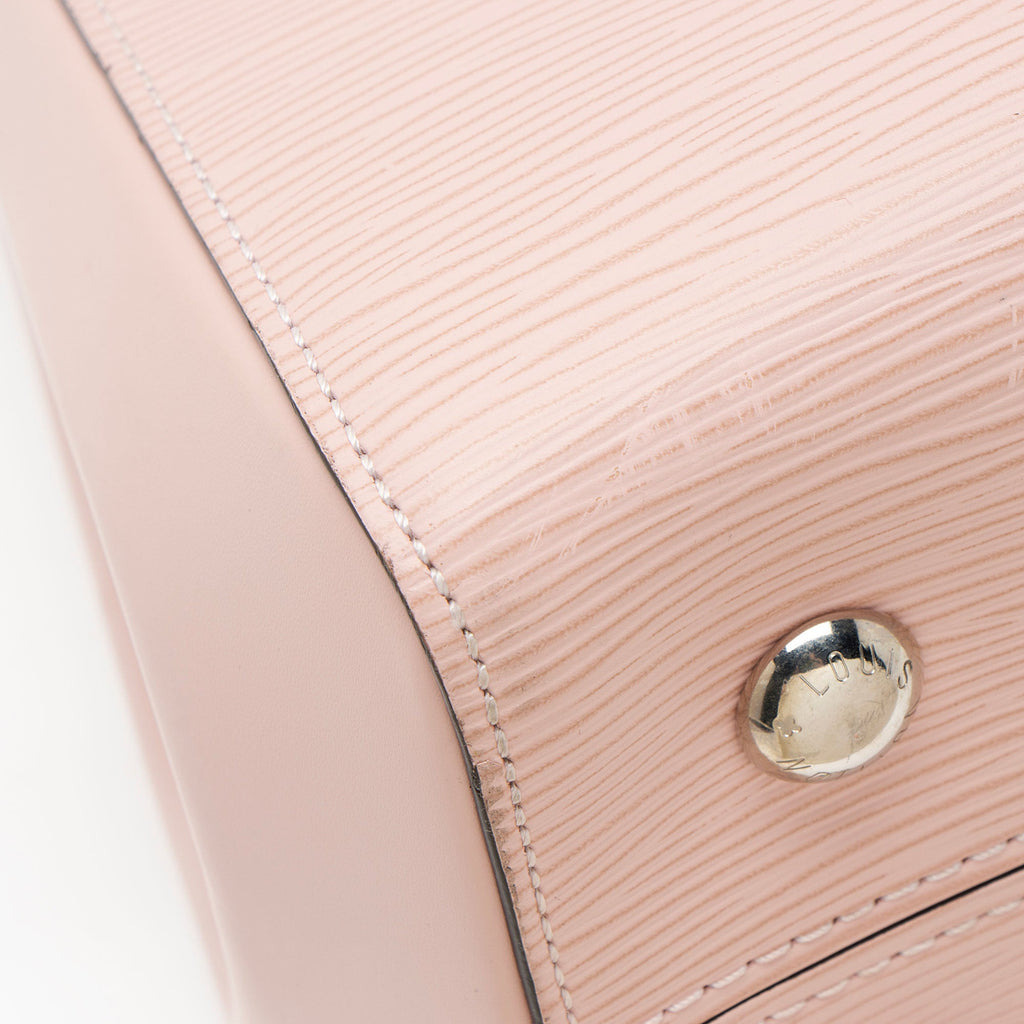 Louis Vuitton Epi Leather Cluny MM Satchel