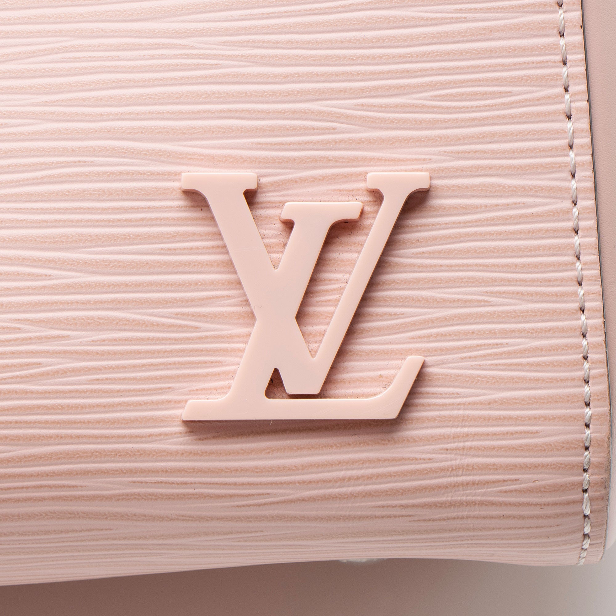 Louis Vuitton Epi Leather Cluny MM Satchel