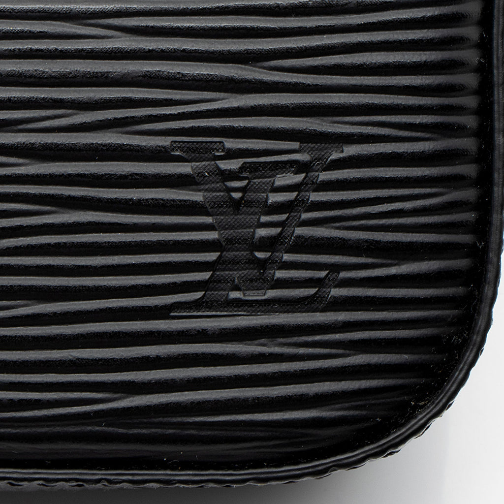 Louis Vuitton Epi Leather Felicie Pochette