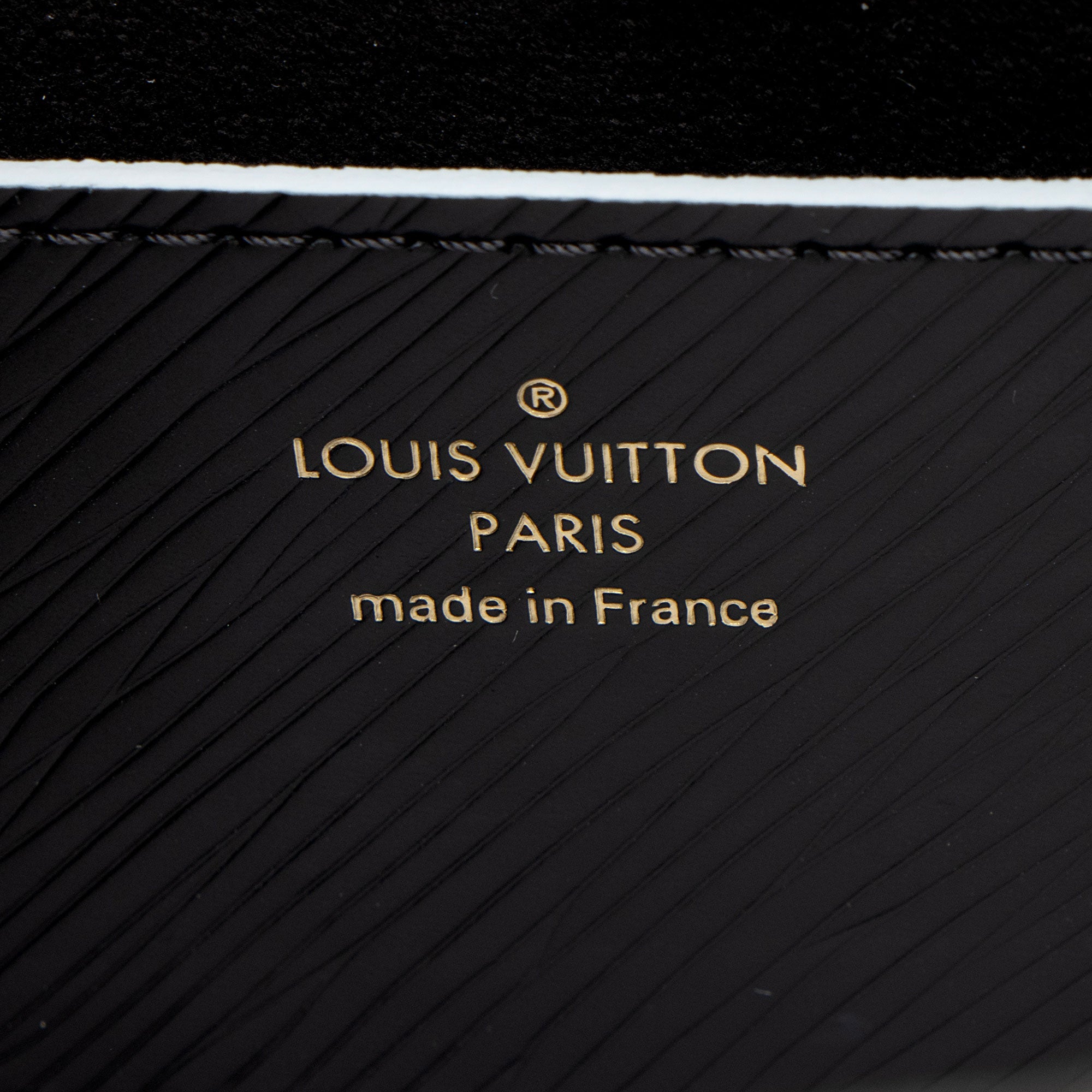 Louis Vuitton Epi Leather Flower Twist MM Shoulder Bag (SHF-HSiiiW)