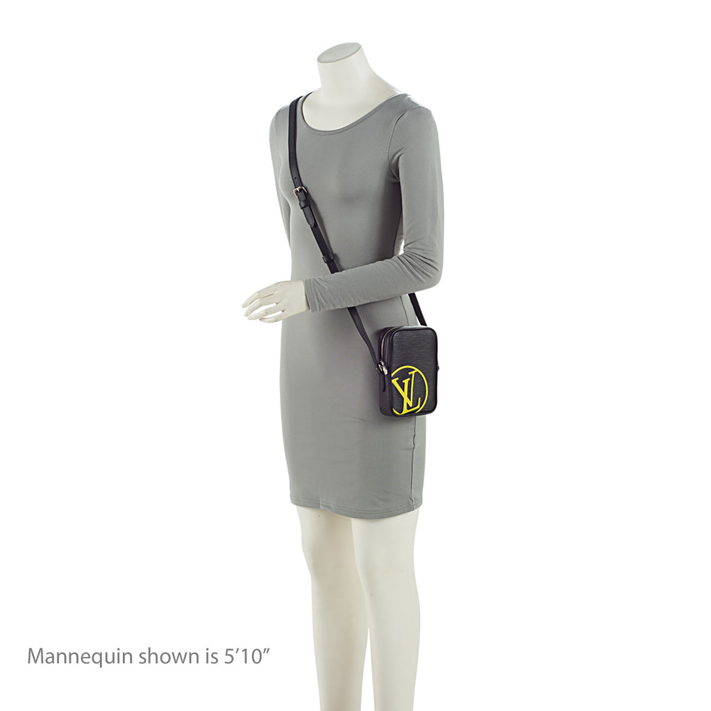 Louis Vuitton Epi Leather Initials Danube PM Shoulder Bag (SHF-7ARfrs)