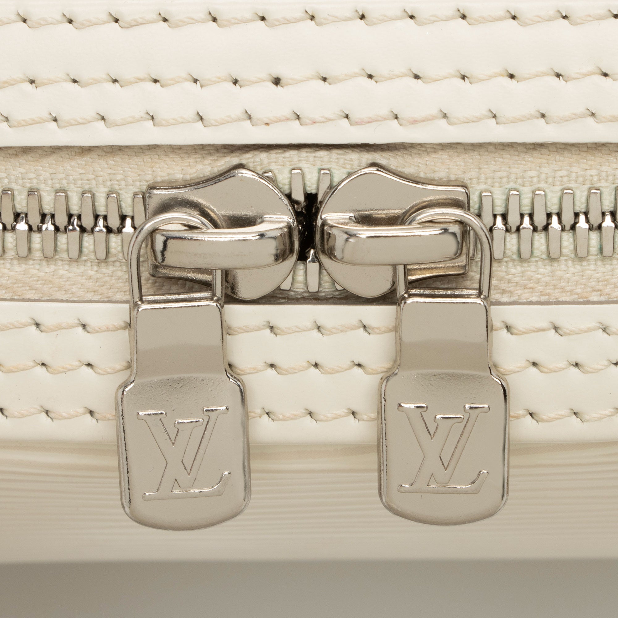 Louis Vuitton Epi Leather Jasmin Satchel (SHF-L30urV)