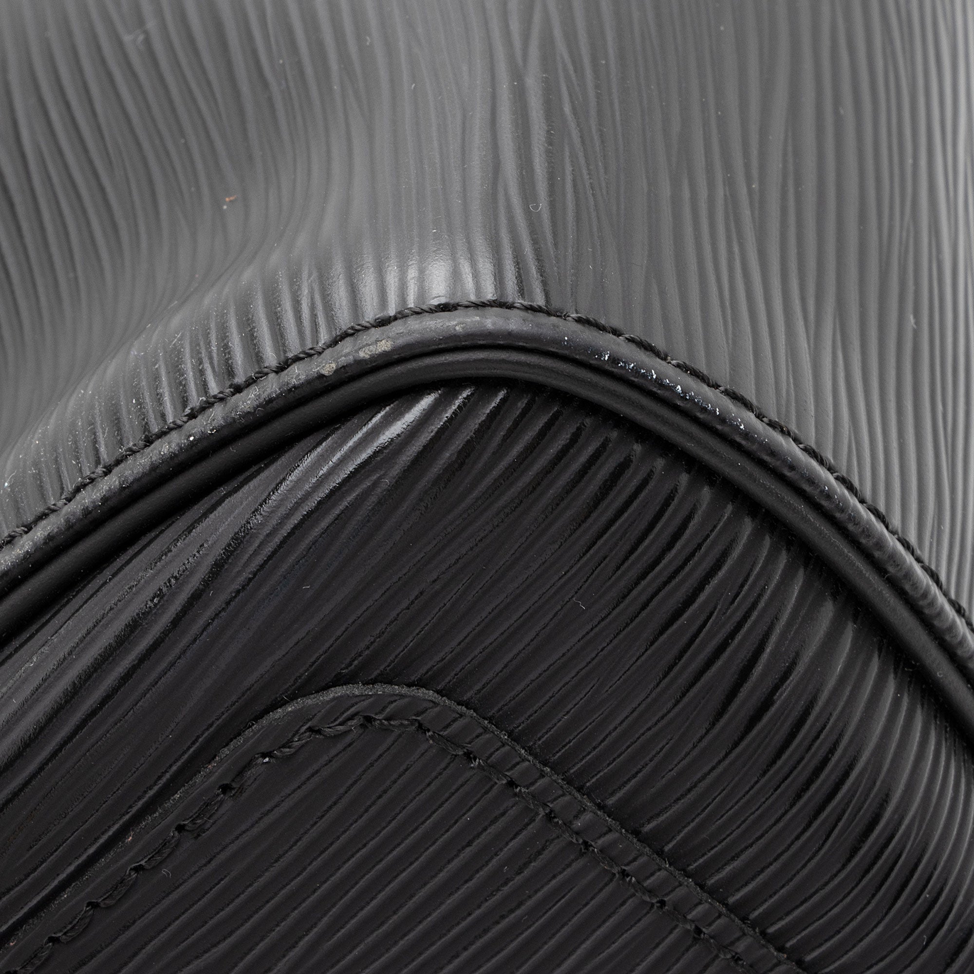 Louis Vuitton Epi Leather Keepall 45 Duffle Bag (SHF-Mv7gJh)