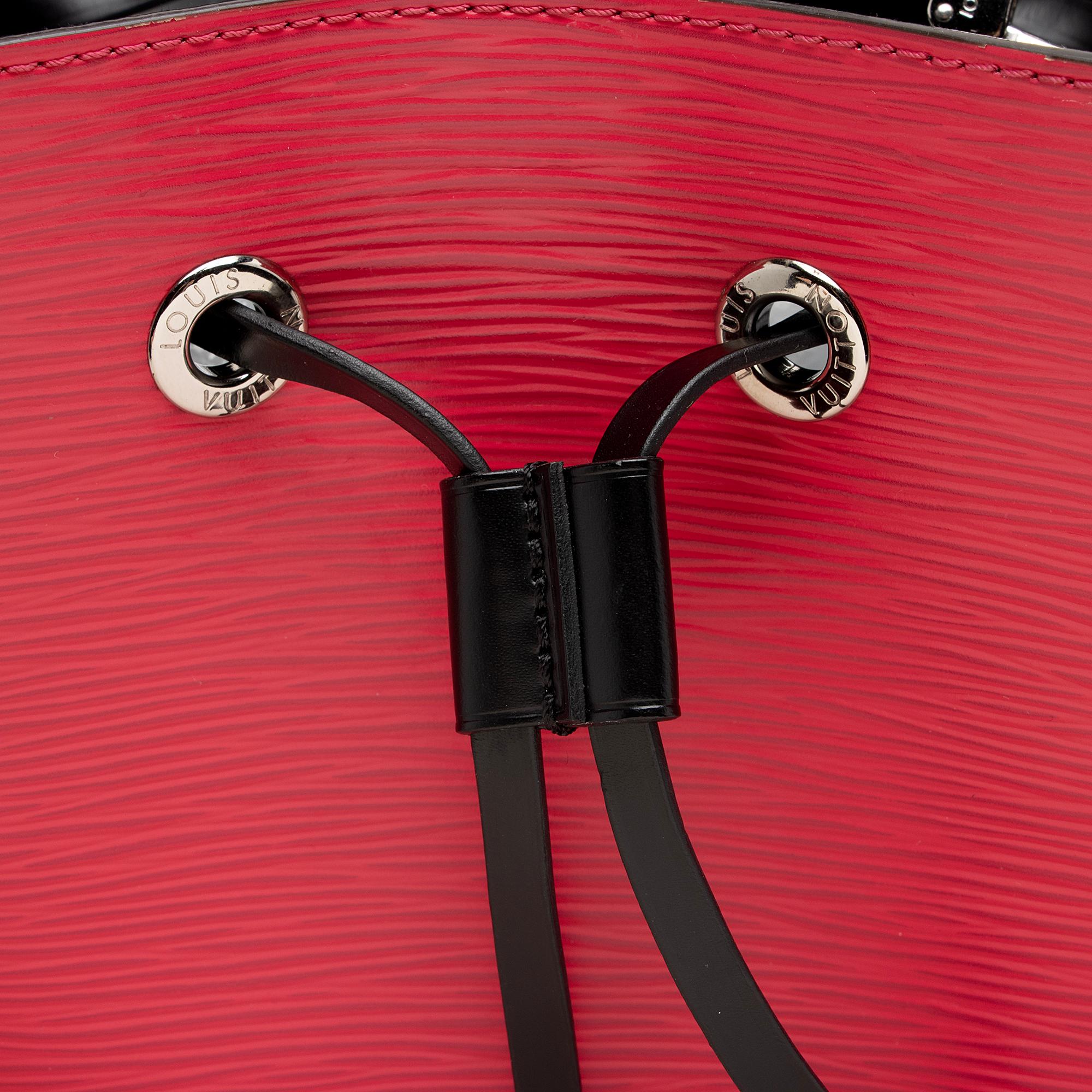 Louis Vuitton Epi Leather Neonoe Shoulder Bag (SHF-AMUQh3)