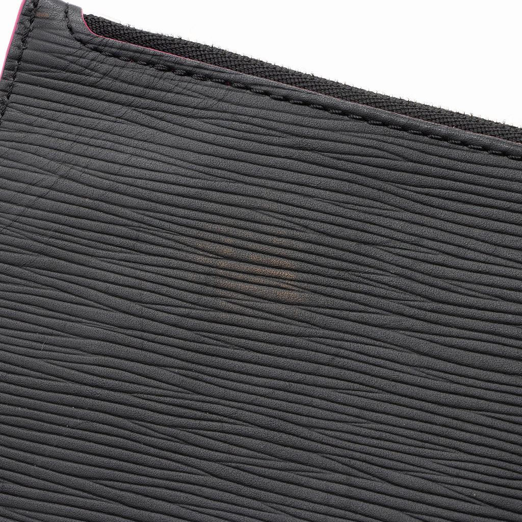 Louis Vuitton Epi Leather Neverfull MM Pochette