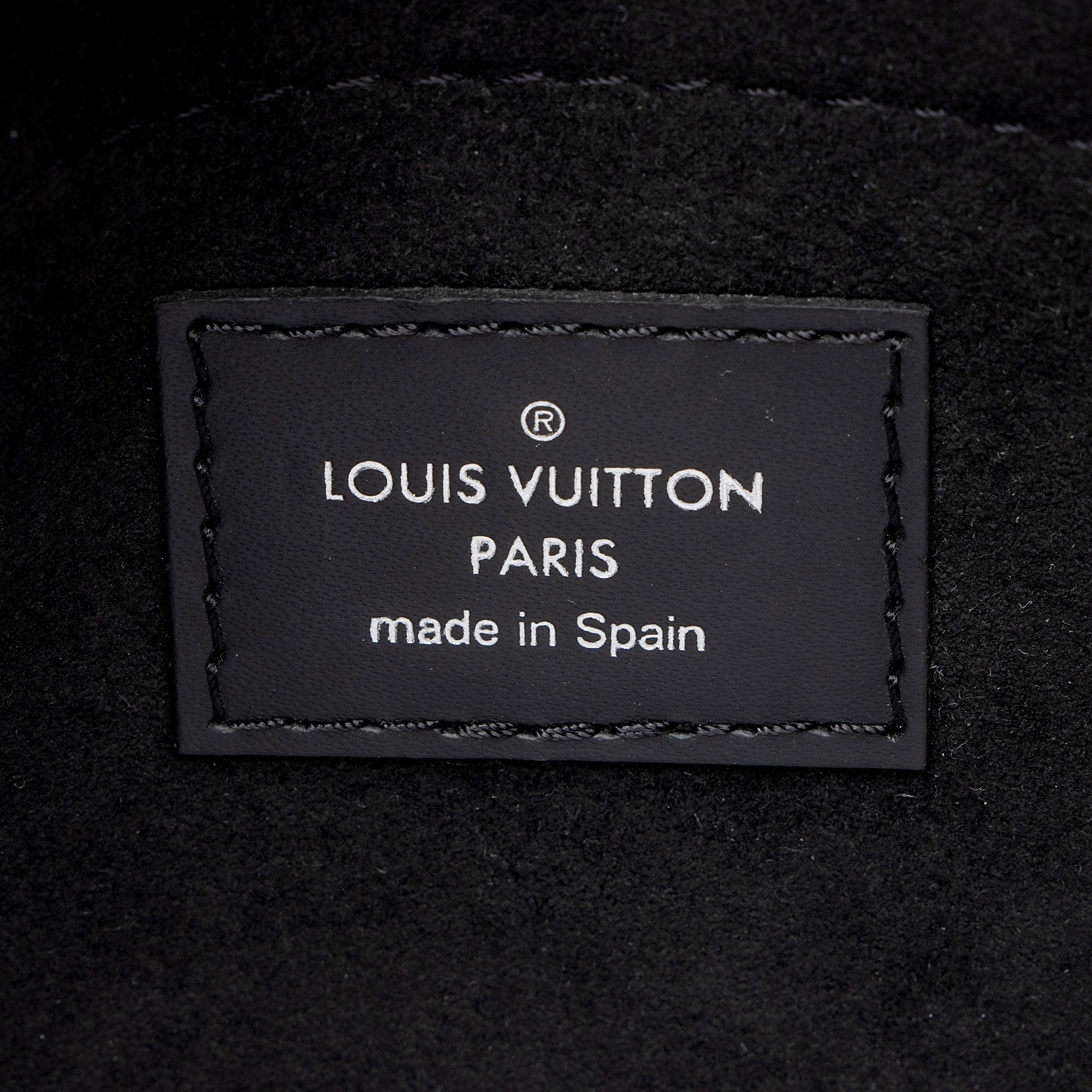 Louis Vuitton Epi Leather Neverfull MM Pochette