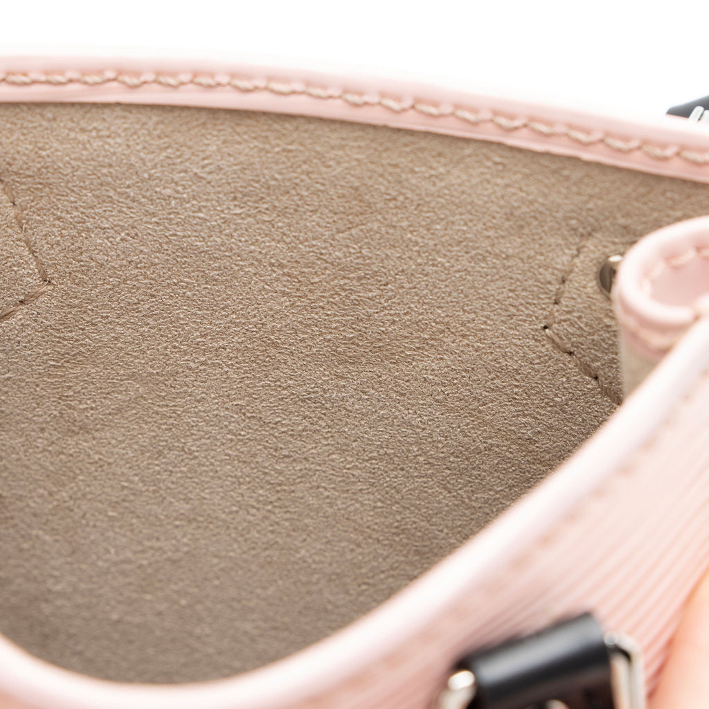 Louis Vuitton Epi Leather Petit Sac Plat Shoulder Bag (SHF-eQz5pV)