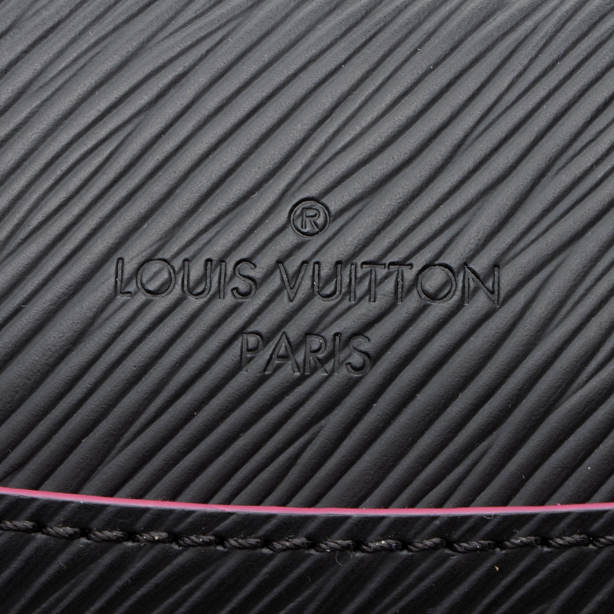 Louis Vuitton Epi Leather Saint Cloud Shoulder Bag