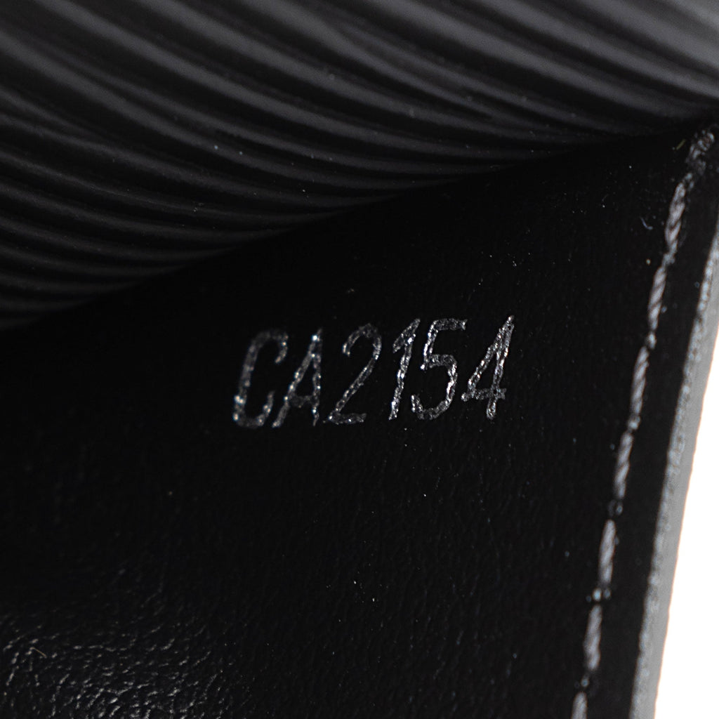 Louis Vuitton Epi Leather Sarah Wallet (SHF-9pu2as)