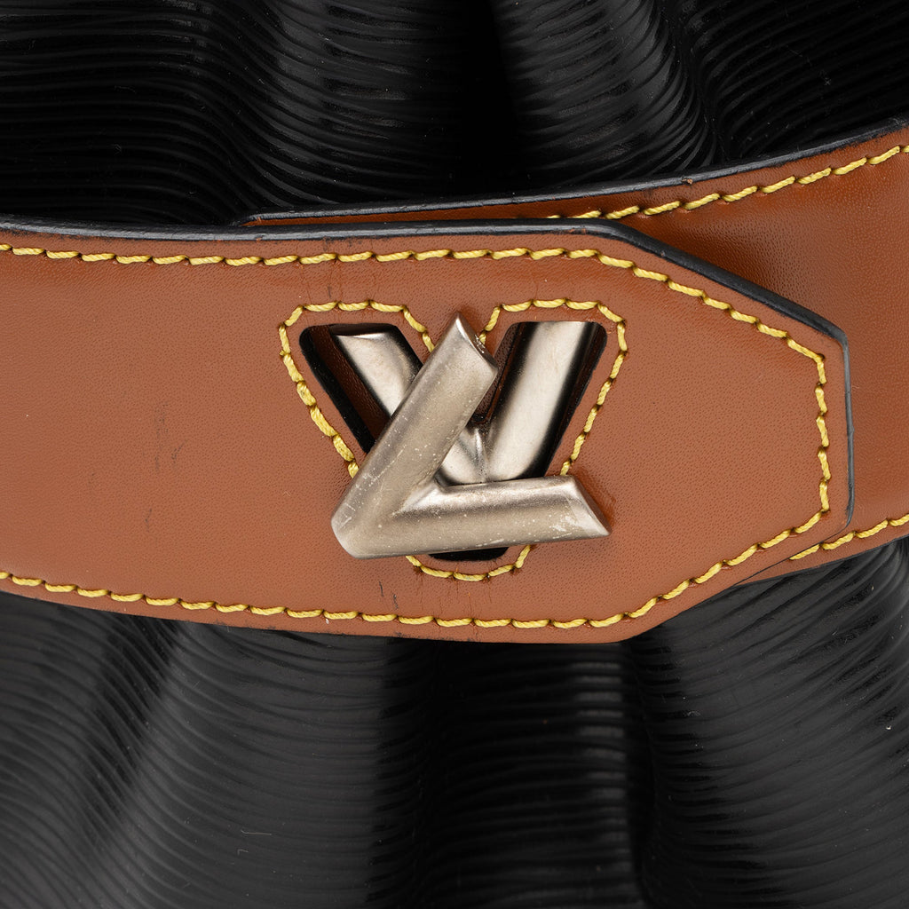 Louis Vuitton Epi Leather Twist Bucket Bag (SHF-6XRjK2)