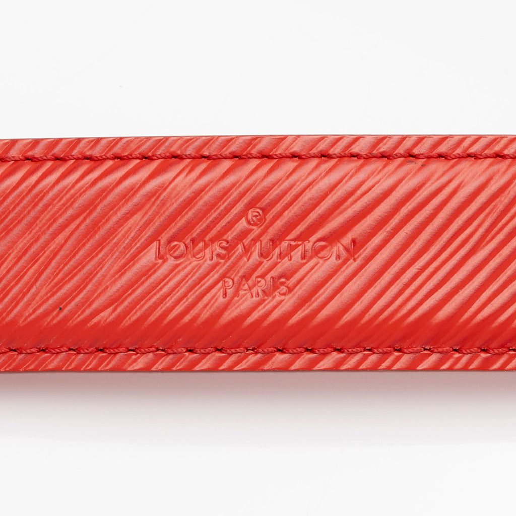 Louis Vuitton Epi Leather Twist MM Shoulder Bag (SHF-lAWkvE)