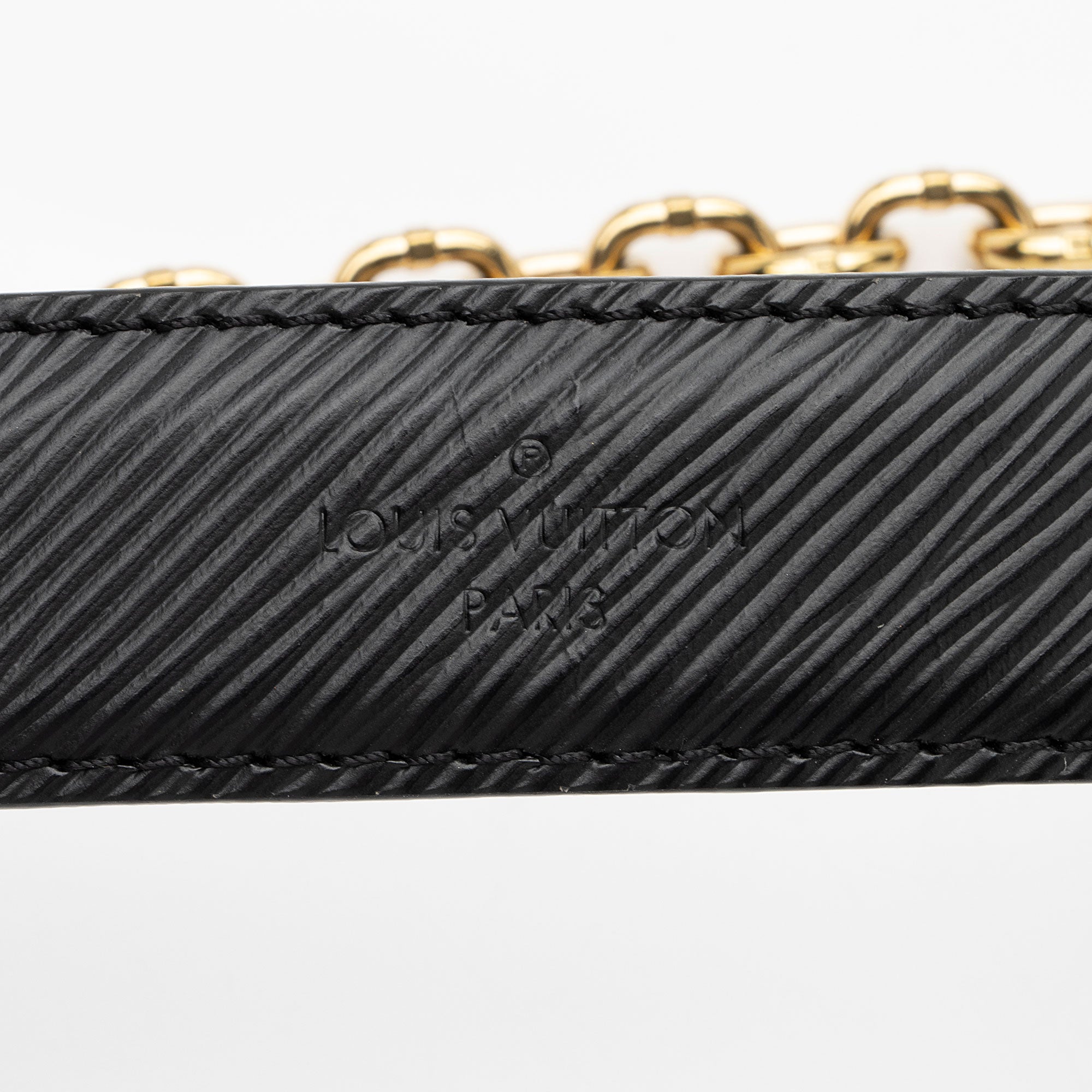 Louis Vuitton Epi Leather Twist PM Shoulder Bag (SHF-CfpCc0)