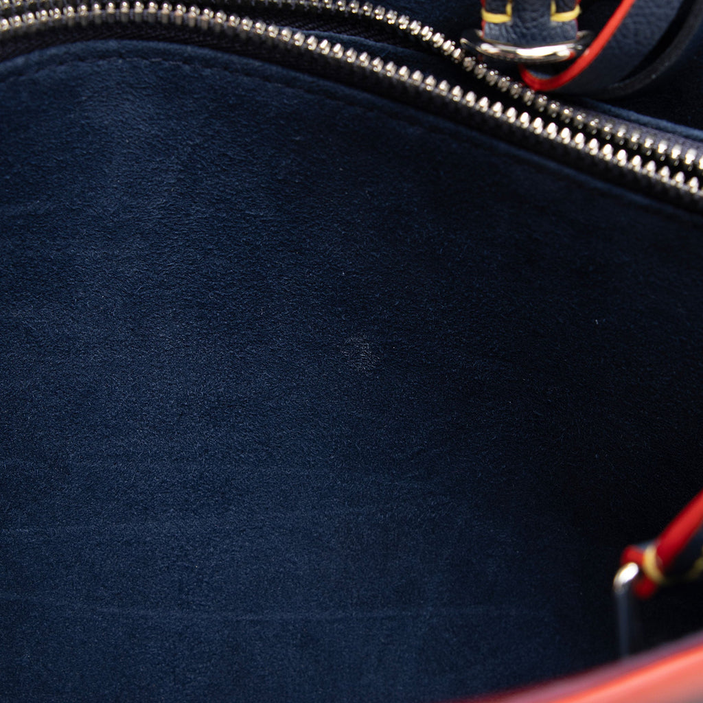 Louis Vuitton Epi Leather Twist Tote (SHF-4ToptI)