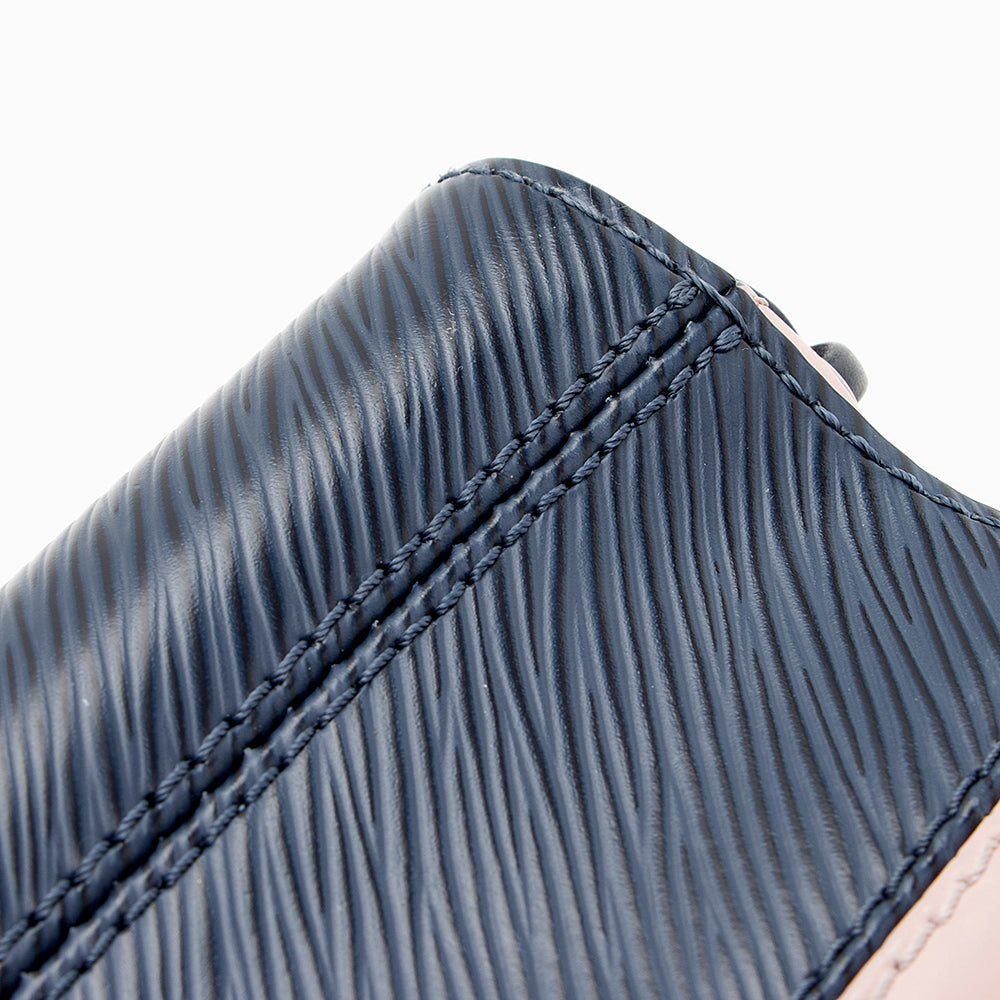 Louis Vuitton Epi Leather Whipstitch Twist Shoulder Bag (SHF-18832)