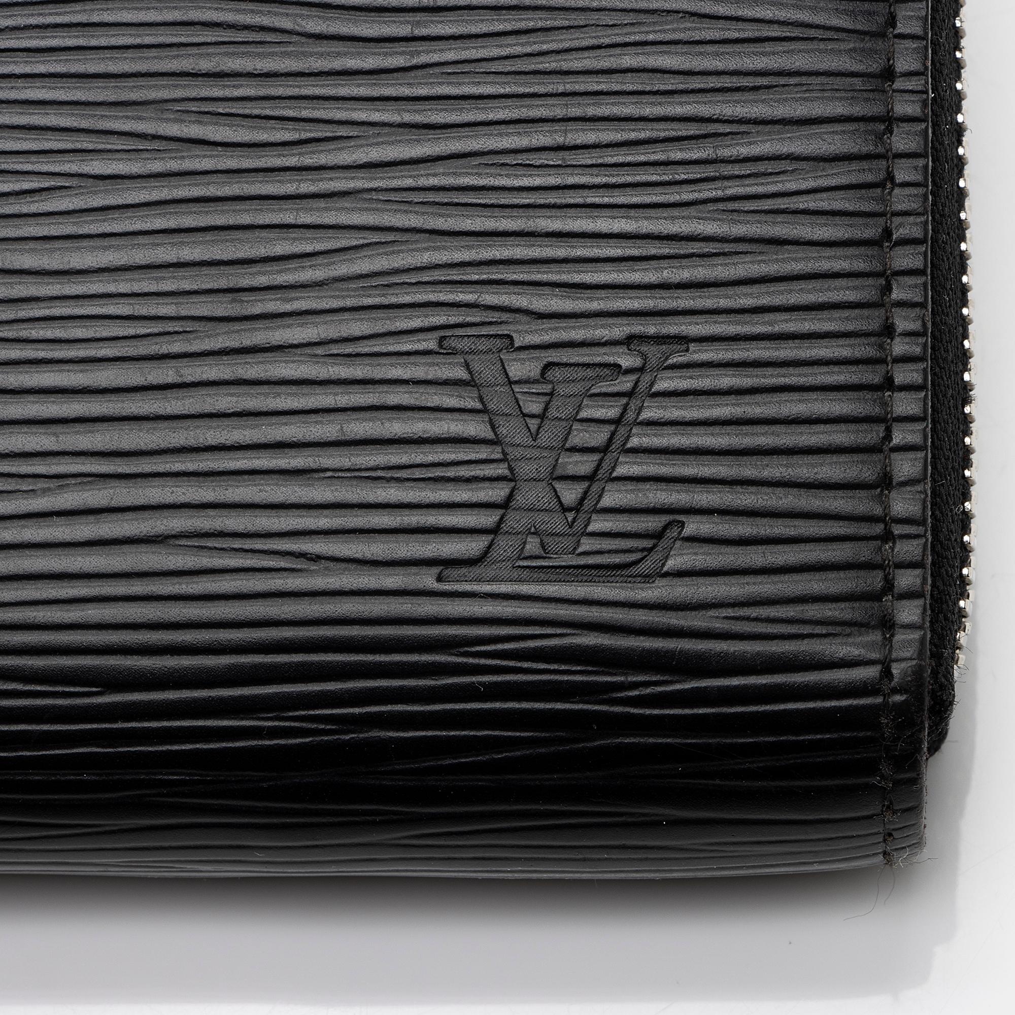 Louis Vuitton Epi Leather Zippy Wallet (SHF-yzpJFF)