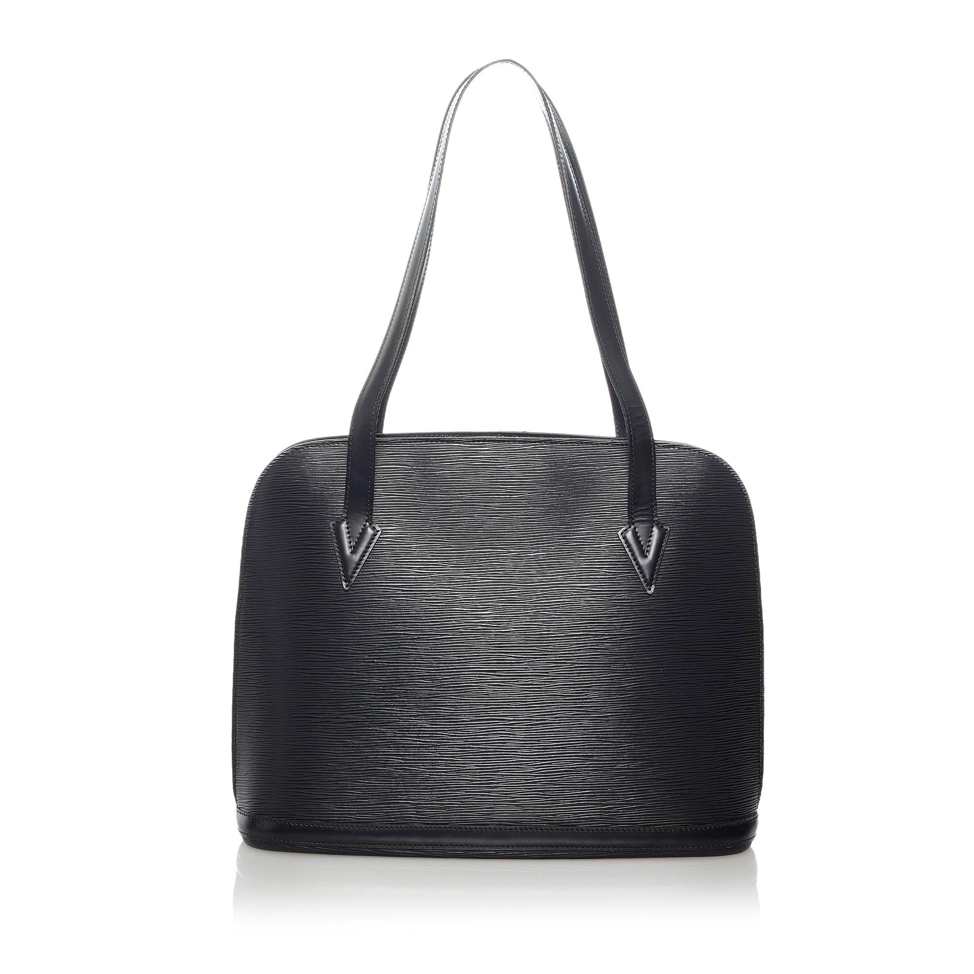 Louis Vuitton Epi Lussac (SHG-30525)
