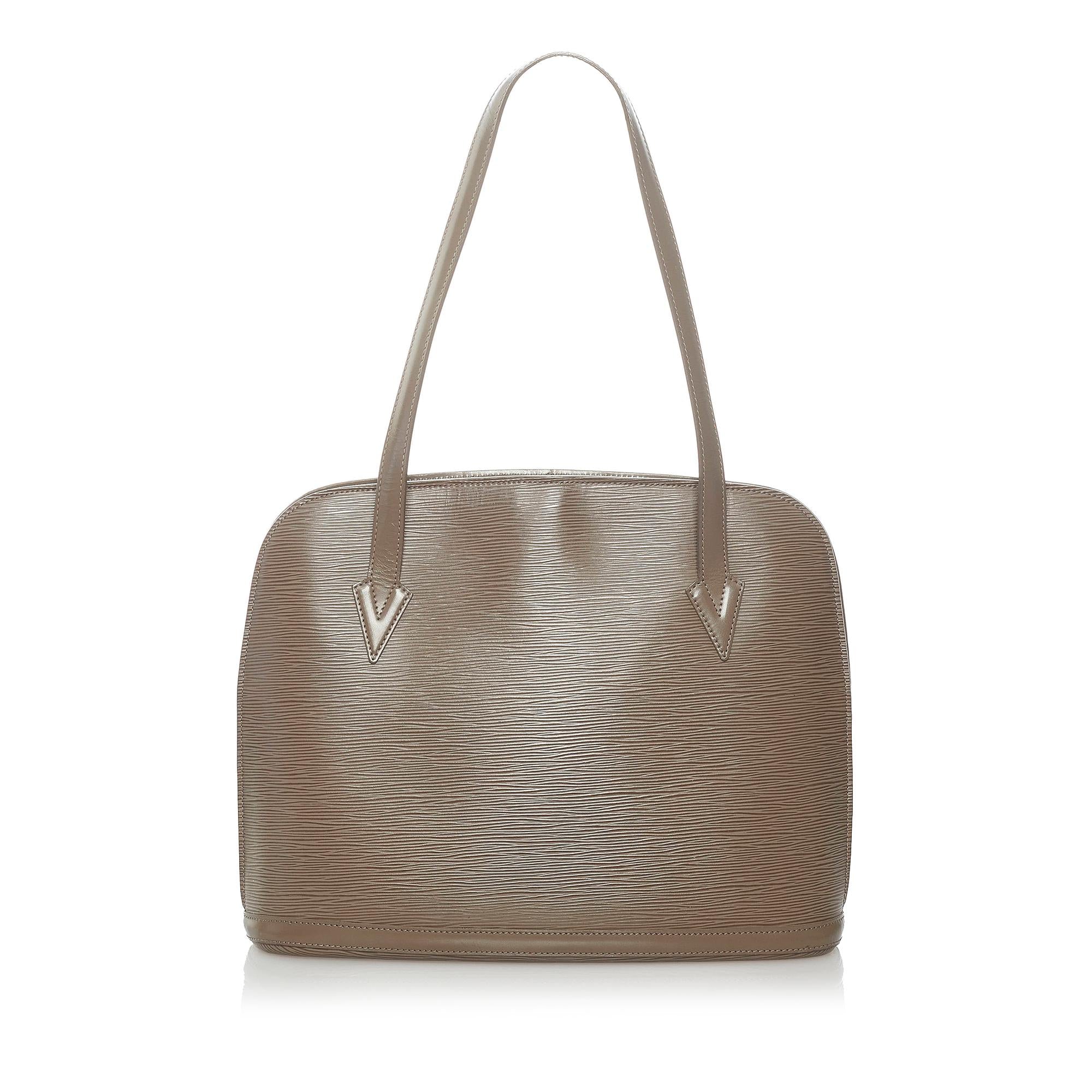 Louis Vuitton Epi Lussac (SHG-31467)