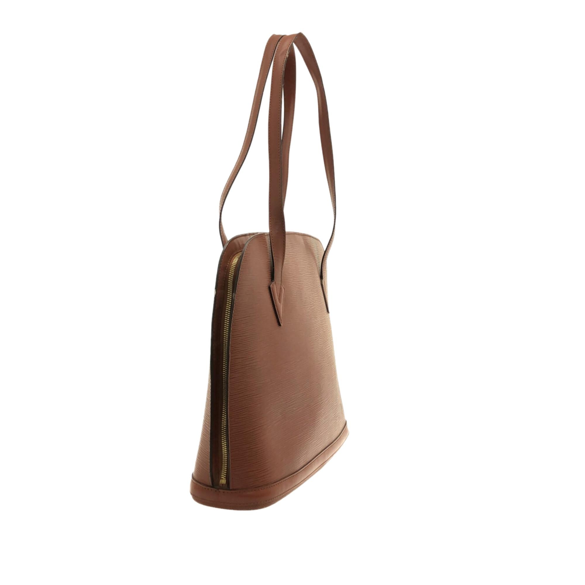 Louis Vuitton Epi Lussac (SHG-kRBY4B)