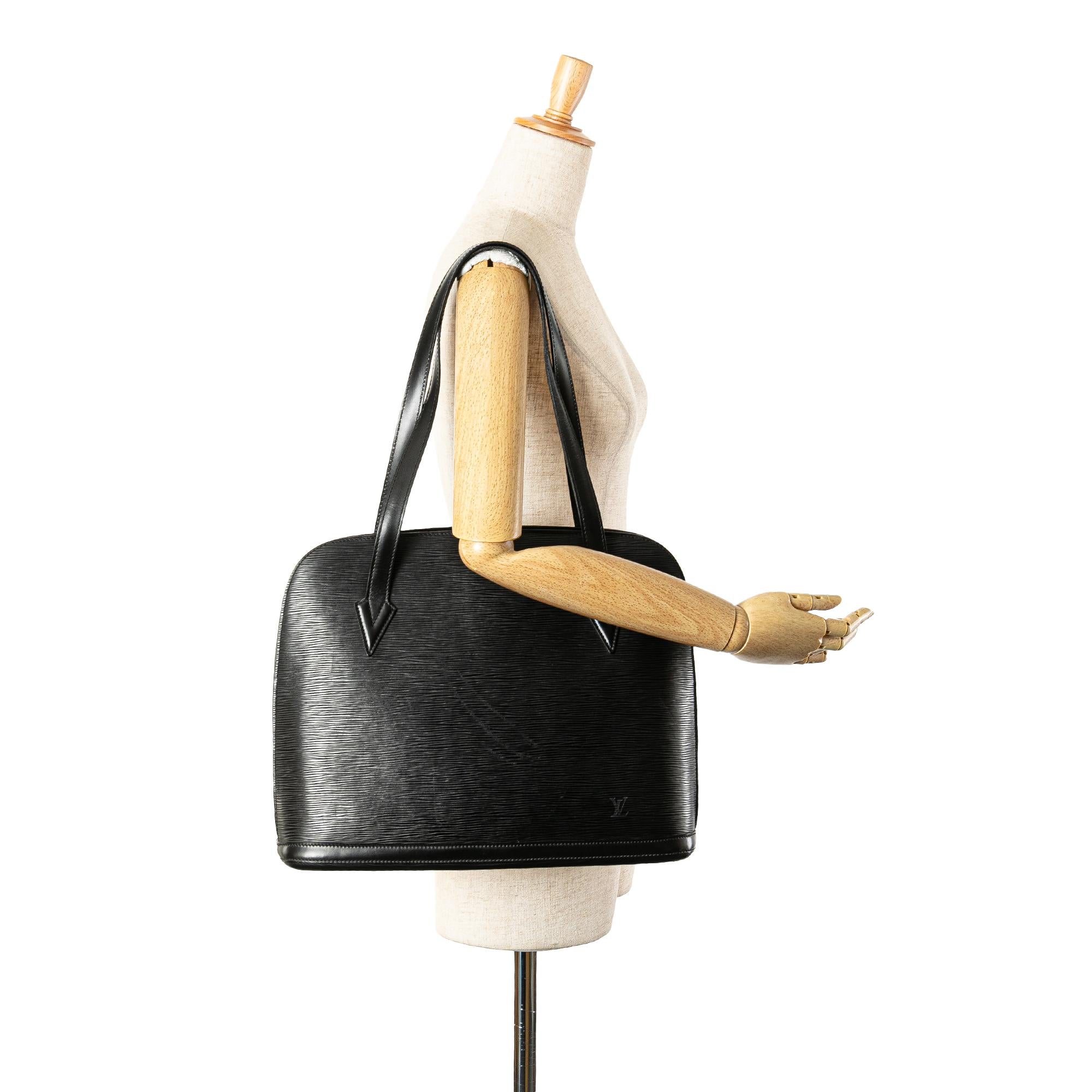 Louis Vuitton Epi Lussac