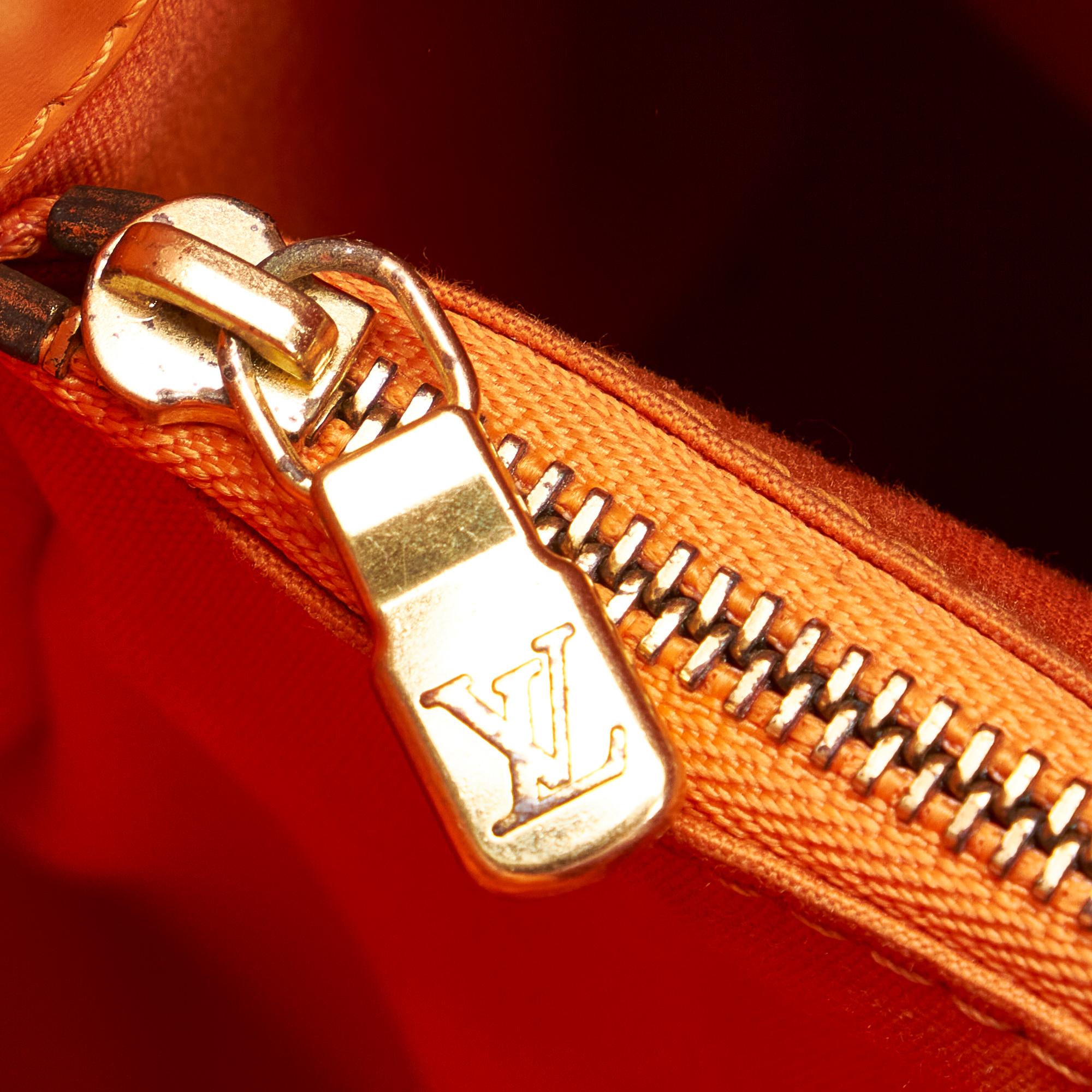 Louis Vuitton Epi Mandara MM (SHG-26867)