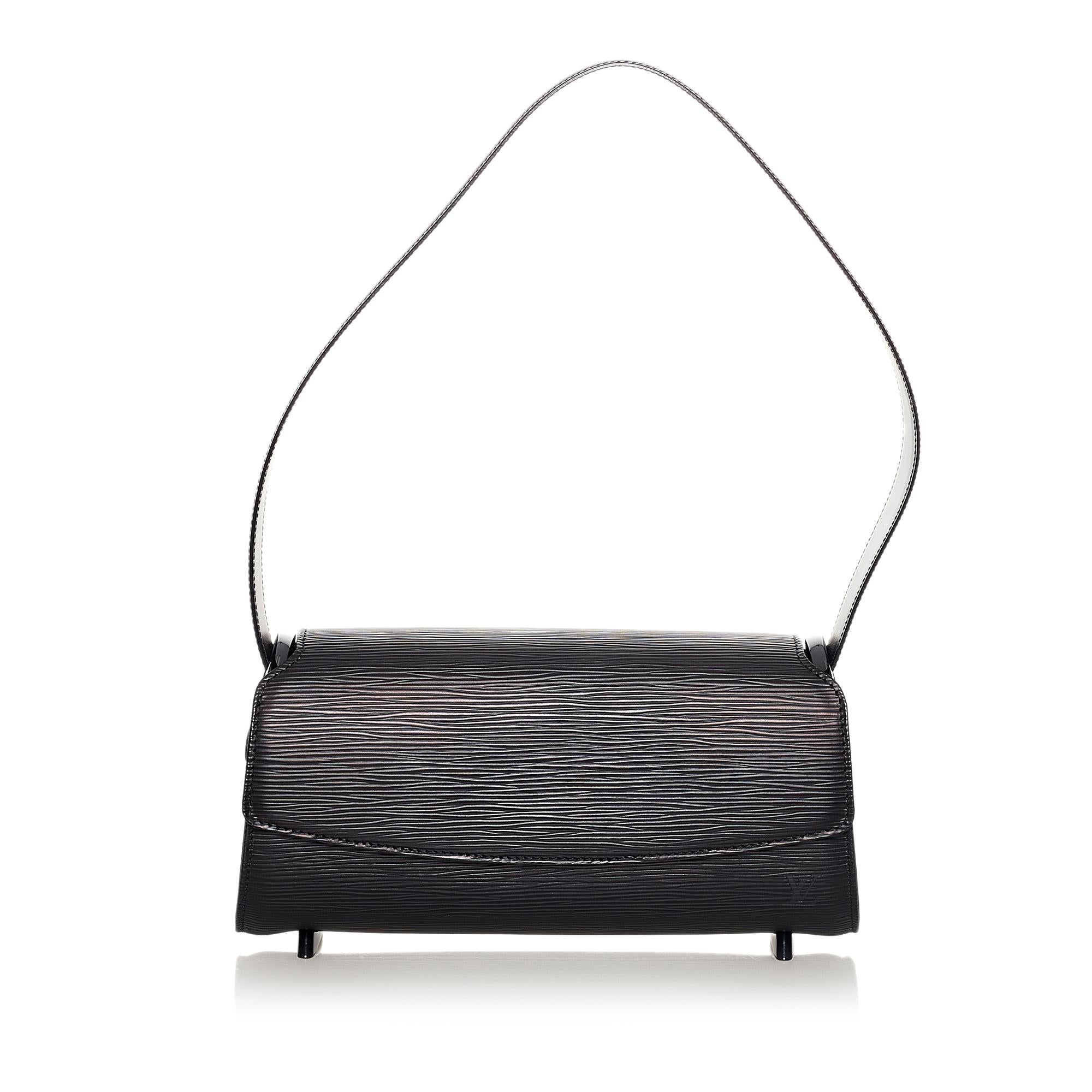 Louis Vuitton Epi Nocturne PM (SHG-33617)