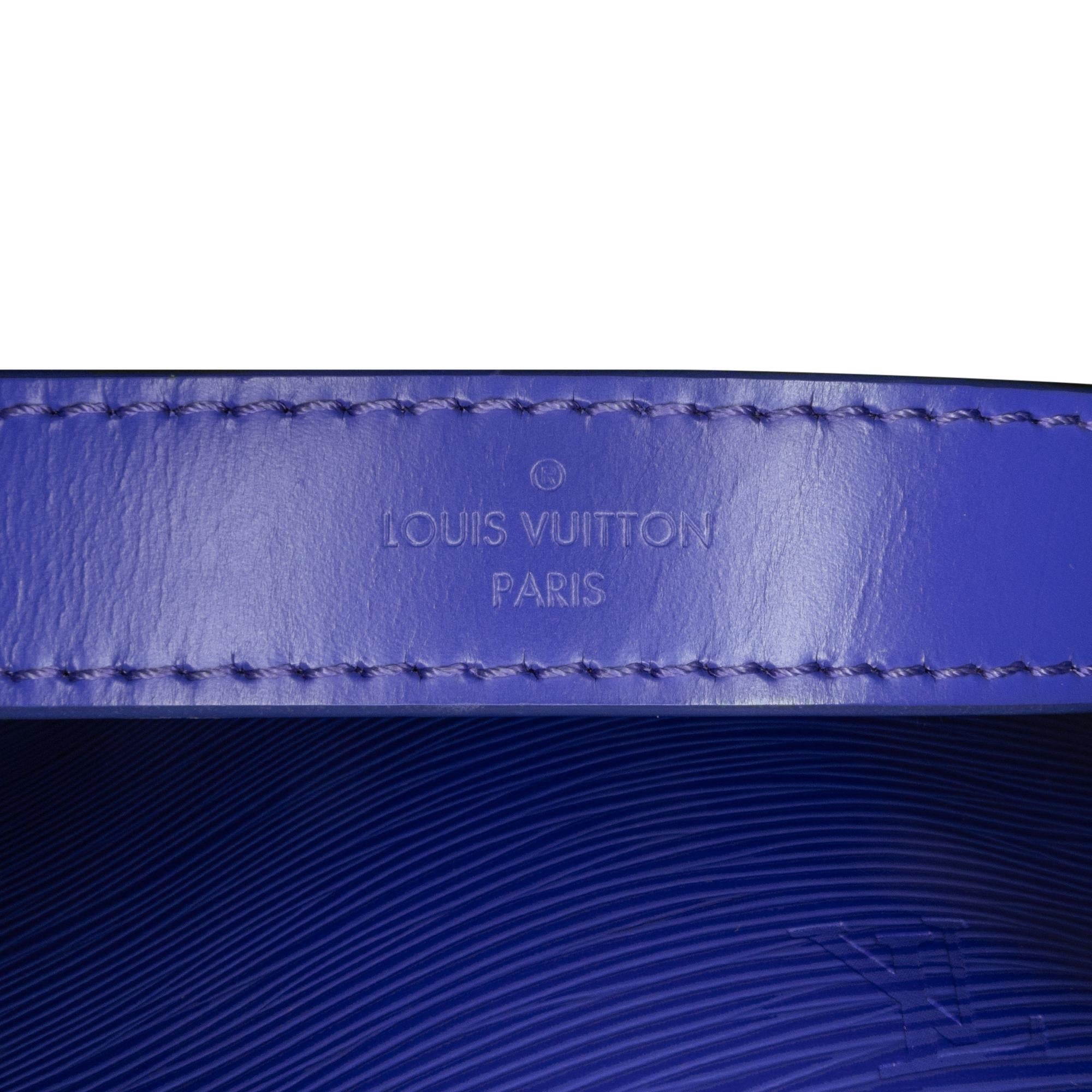 Louis Vuitton Epi Noe BB (SHG-2fQ97P)