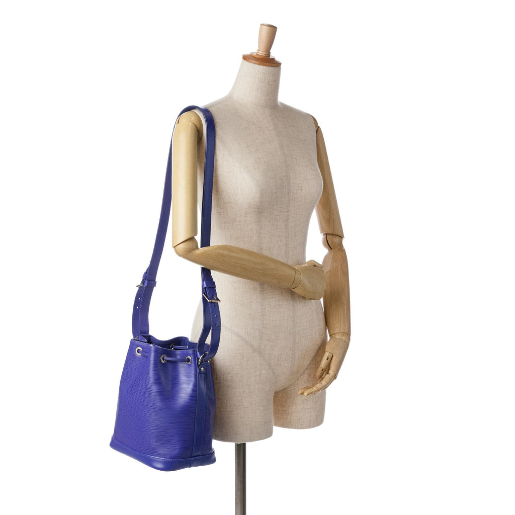Louis Vuitton Epi Noe BB (SHG-2fQ97P)
