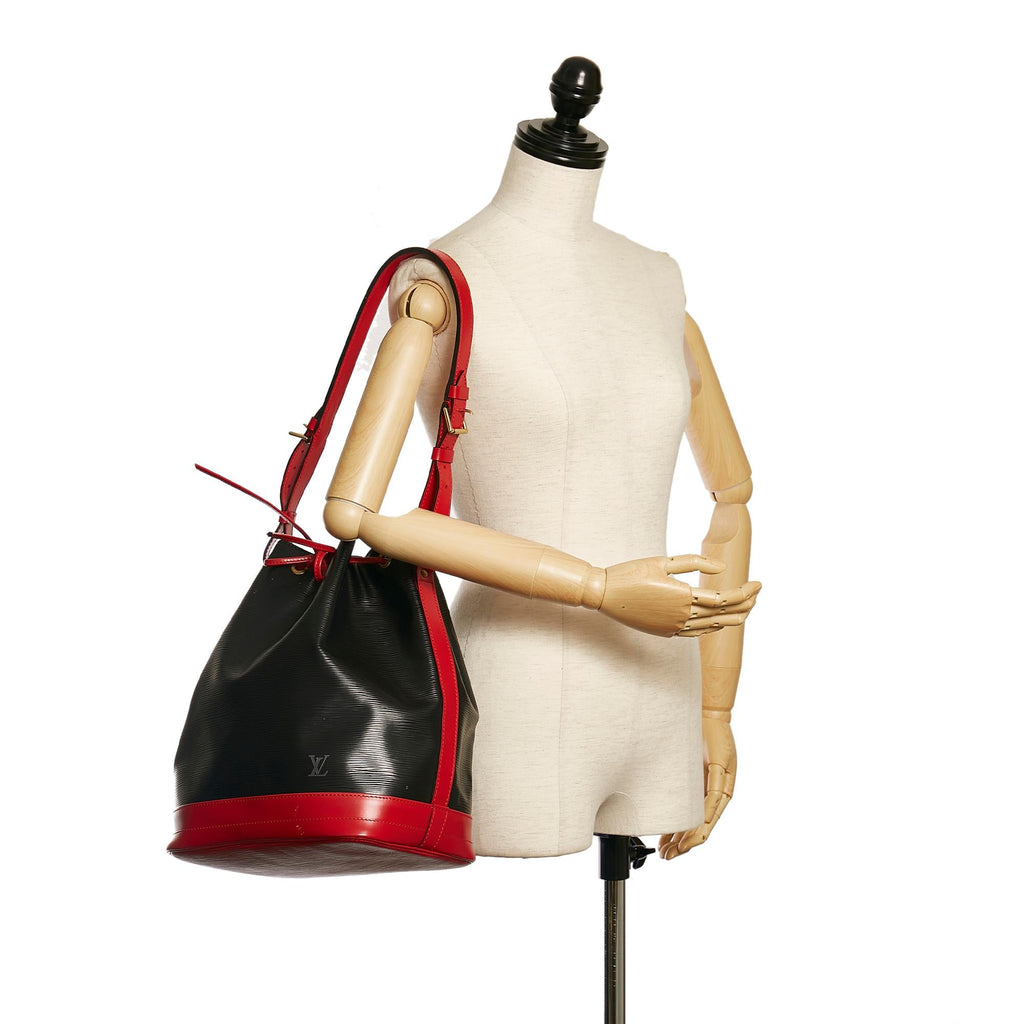 Louis Vuitton Epi Noe Bicolor (SHG-34432)