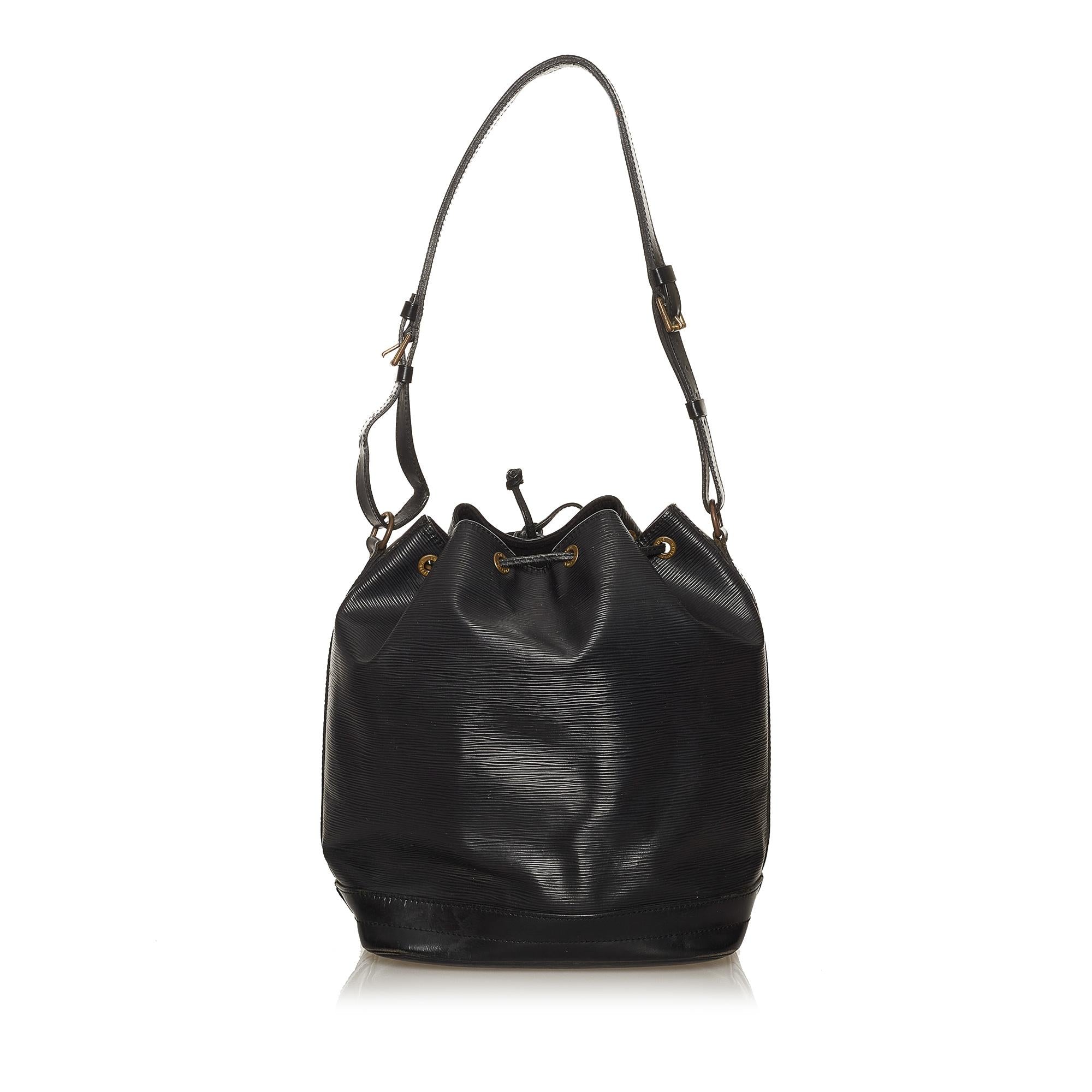 Louis Vuitton Epi Noe (SHG-29280)