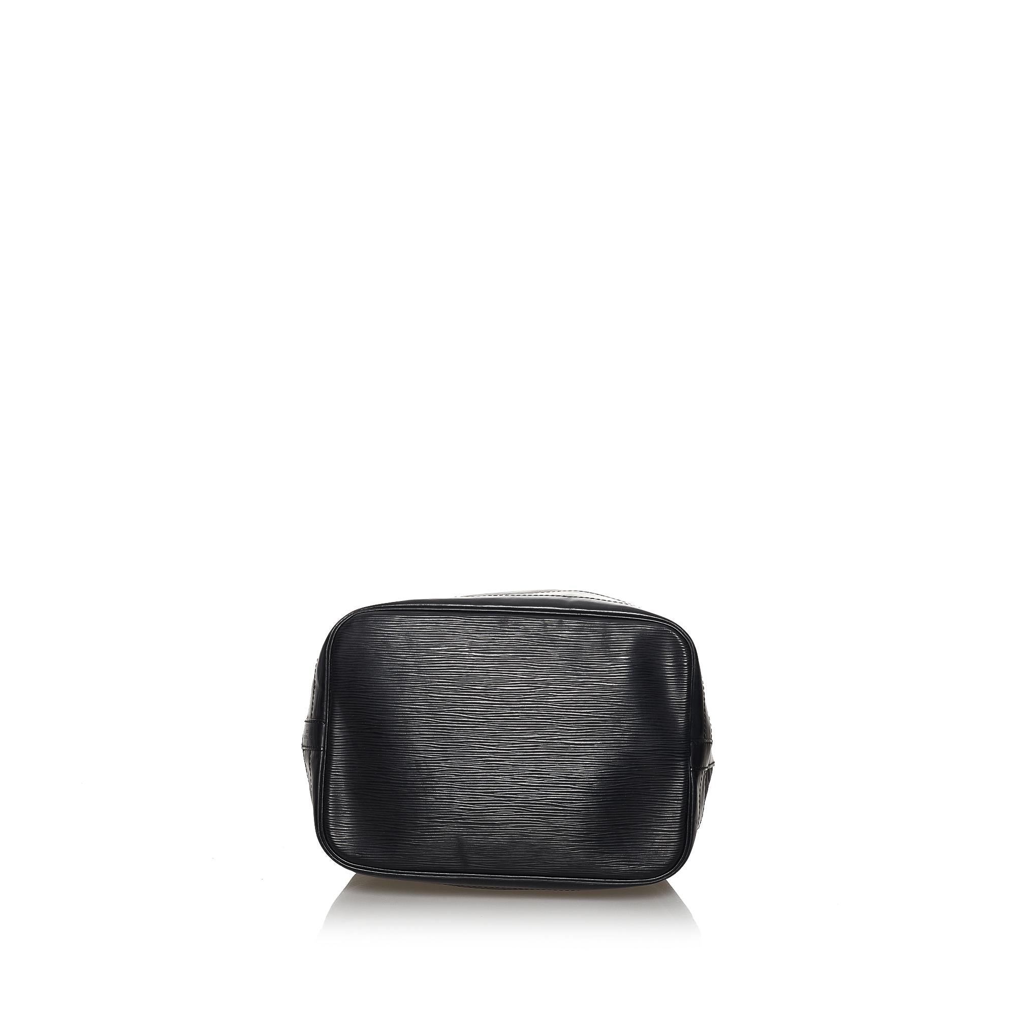 Louis Vuitton Epi Noe (SHG-31130)