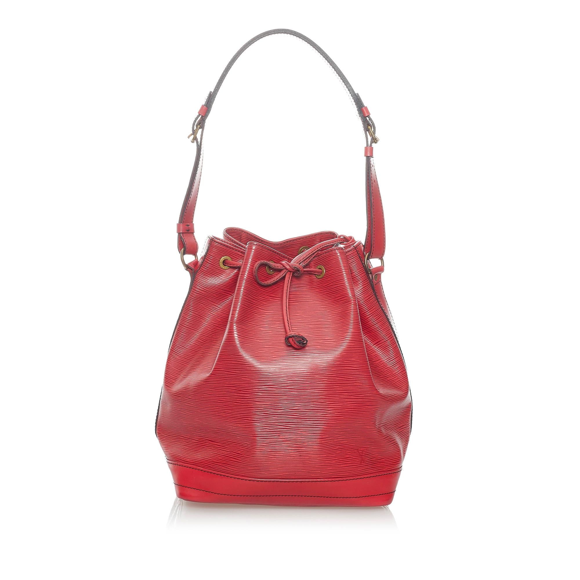 Louis Vuitton Epi Noe (SHG-31601)