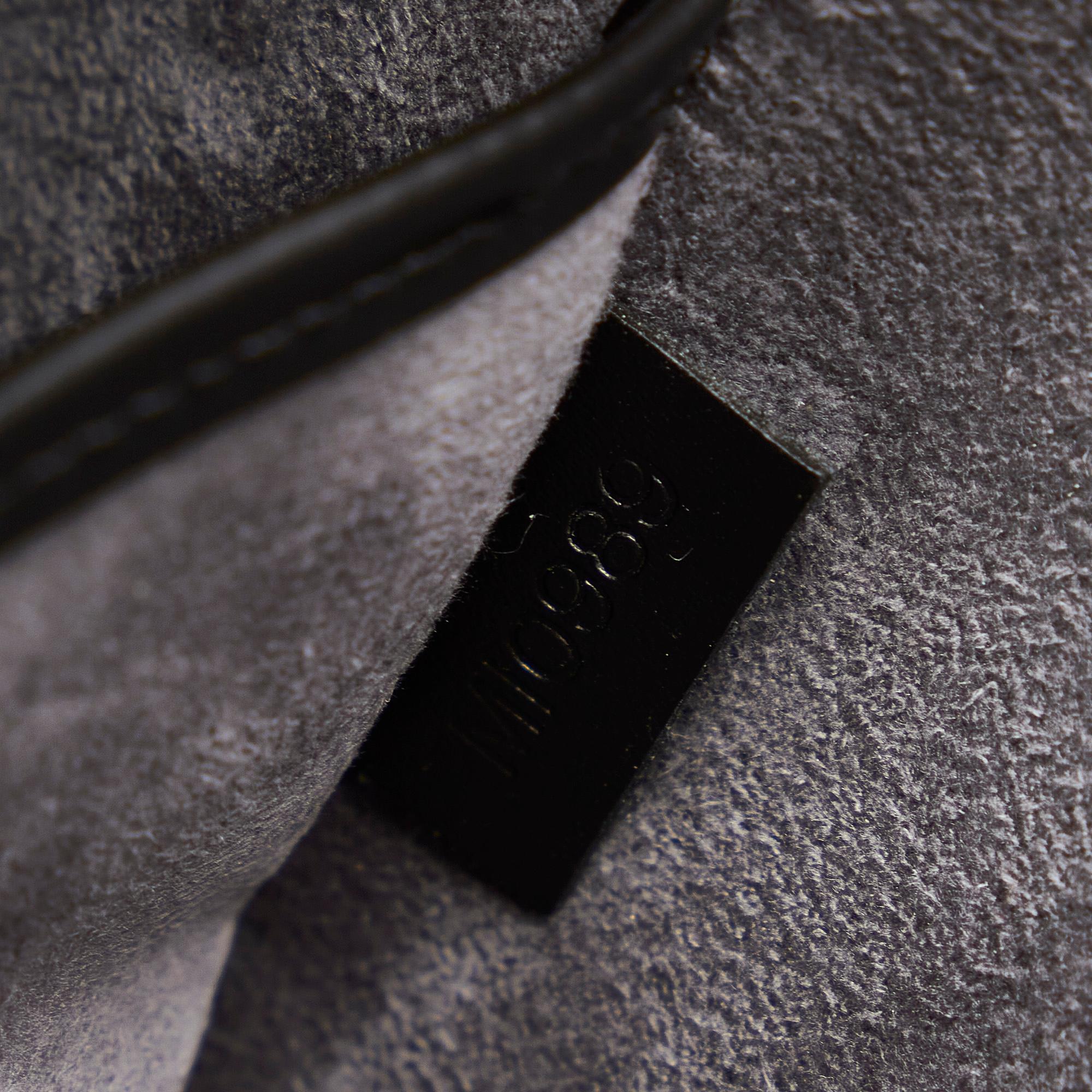 Louis Vuitton Epi Ombre (SHG-3jBA7N)