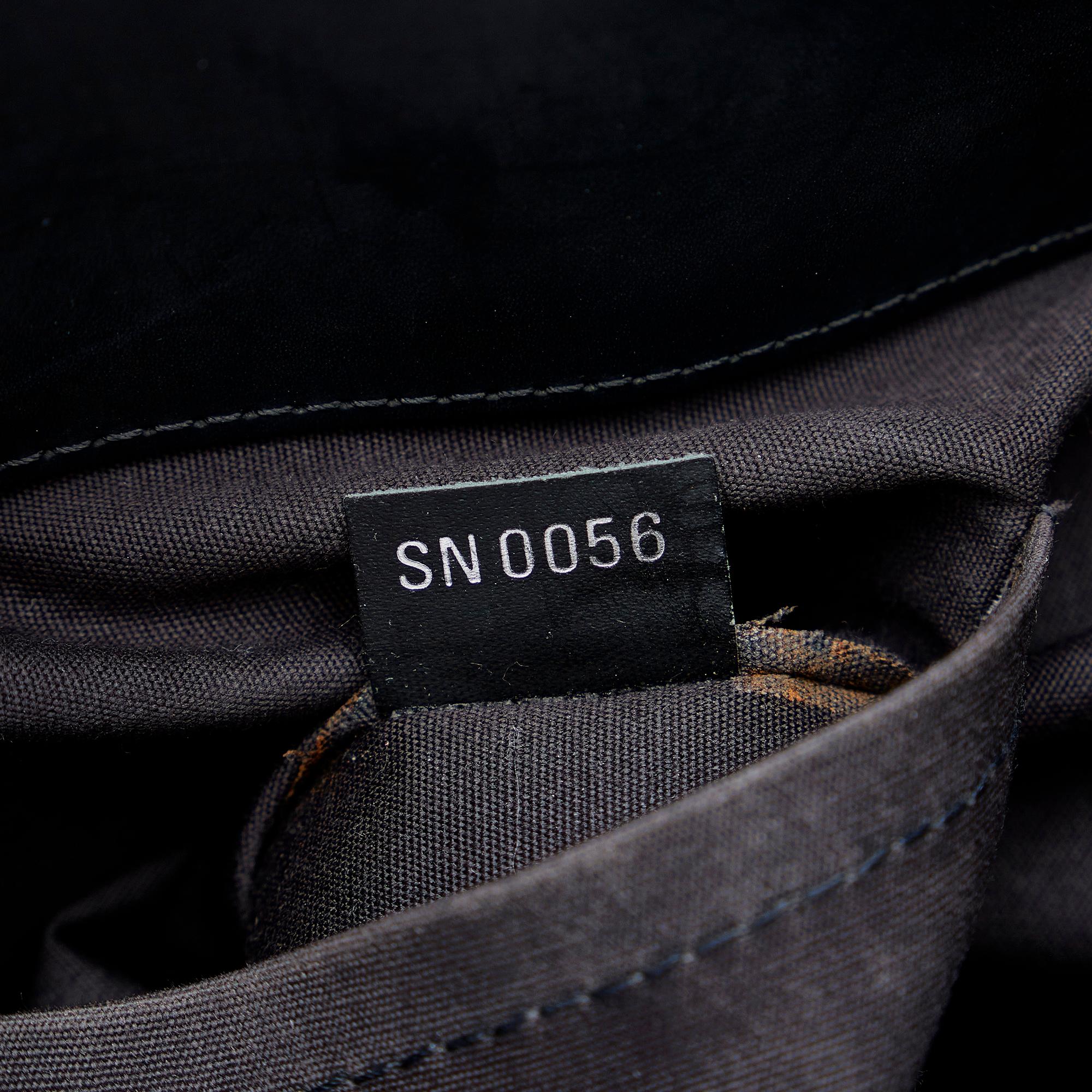 Louis Vuitton Epi Passy GM (SHG-kZdbwj)