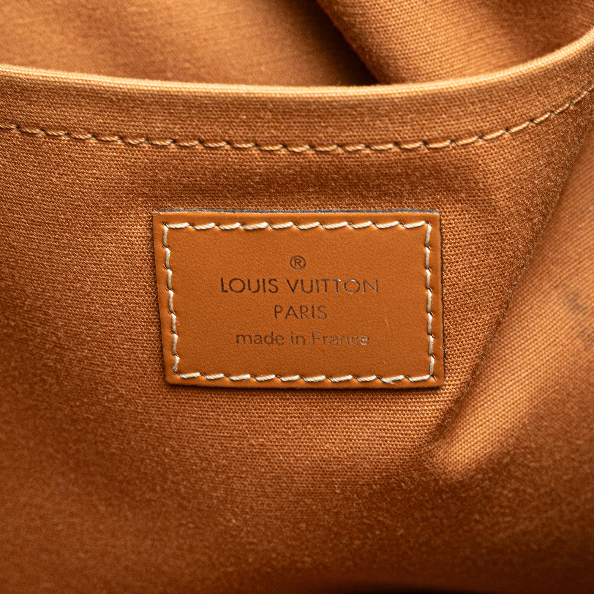 Louis Vuitton Epi Passy PM