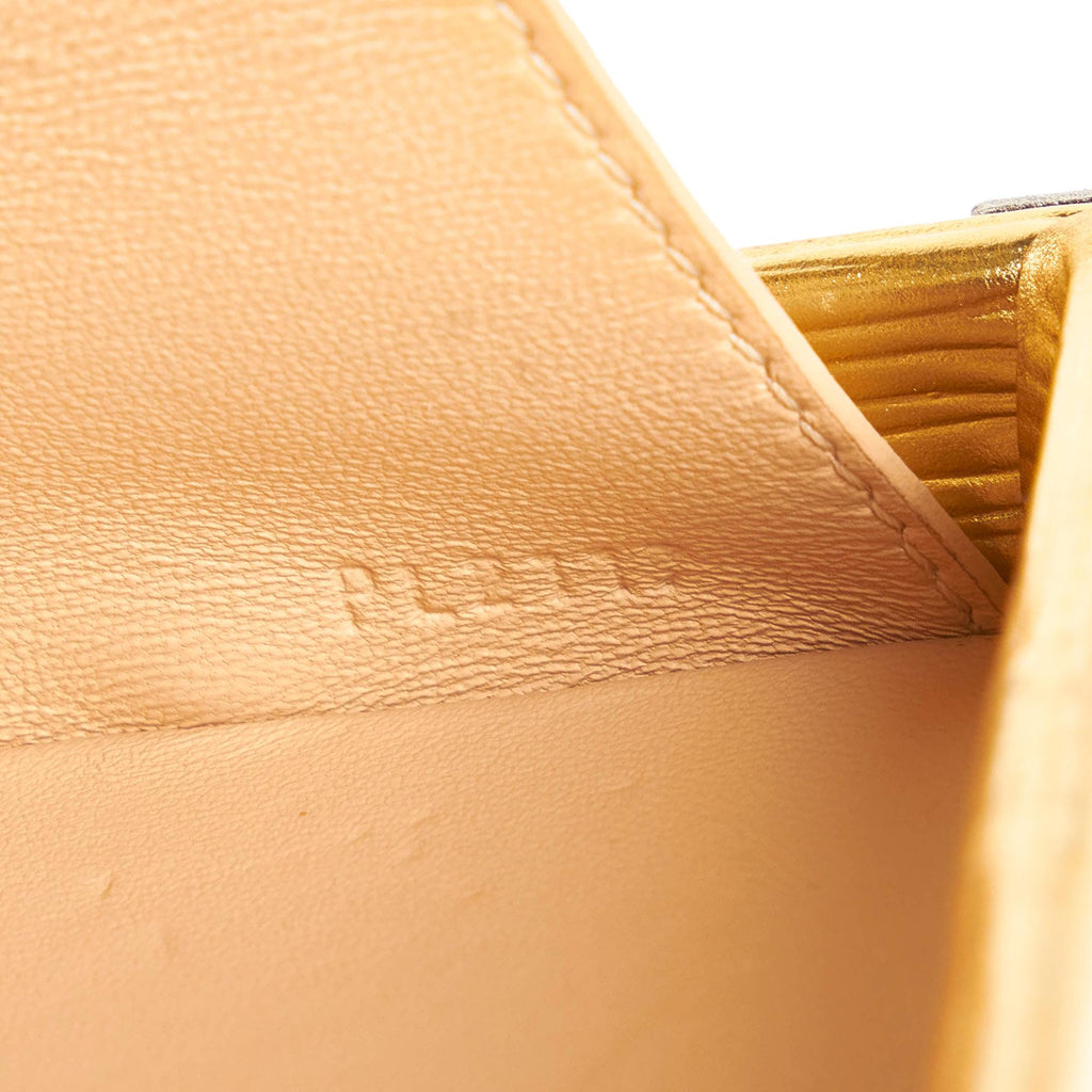 Louis Vuitton Epi Petite Malle (SHG-kdwzjo)