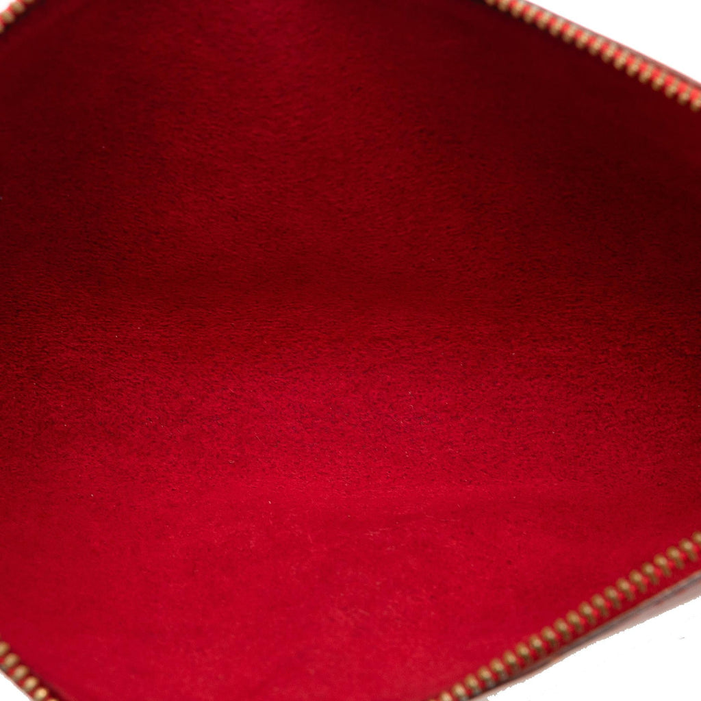 Louis Vuitton Epi Pochette Accessoires (SHG-f03D4U)