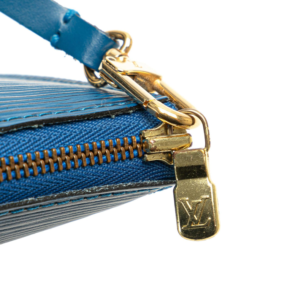 Louis Vuitton Epi Pochette Accessoires (SHG-zRlt8l)