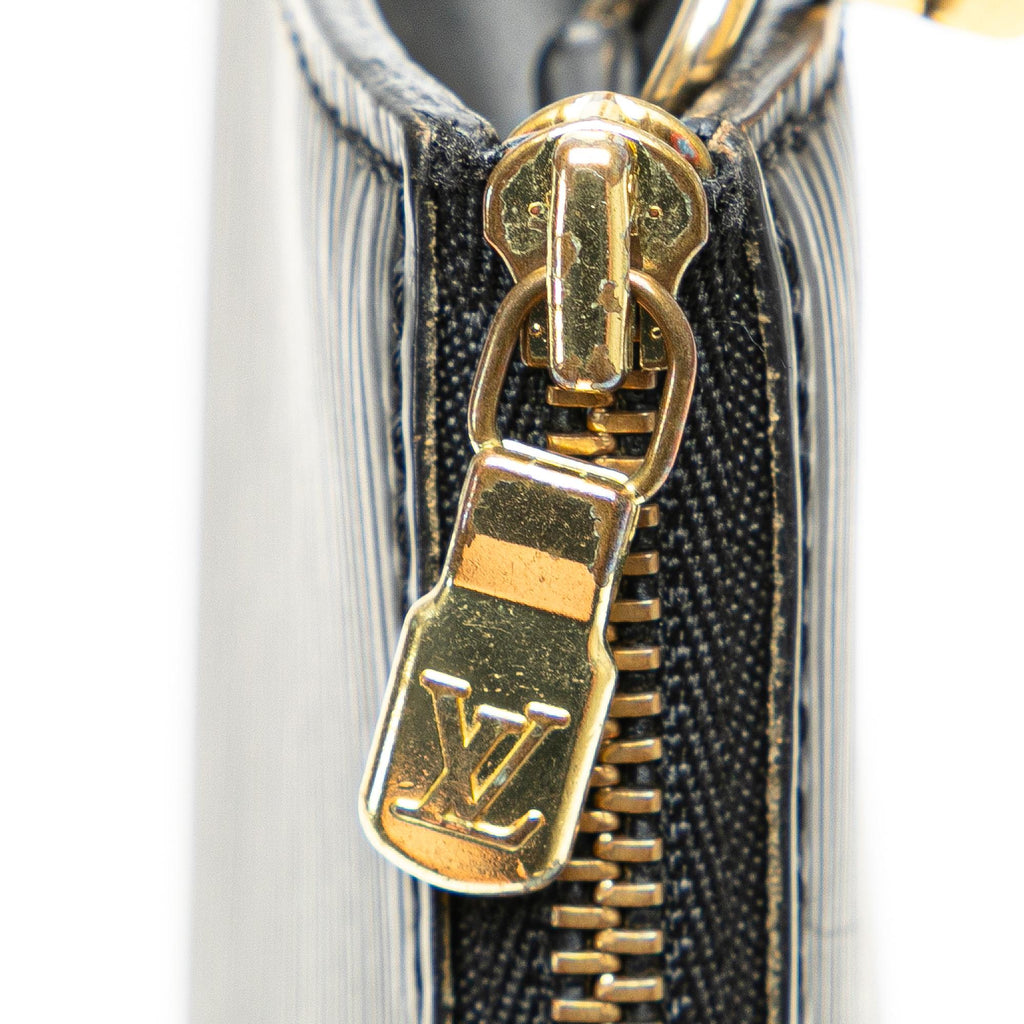 Louis Vuitton Epi Pochette Accessoires (SHG-P4ycV6)