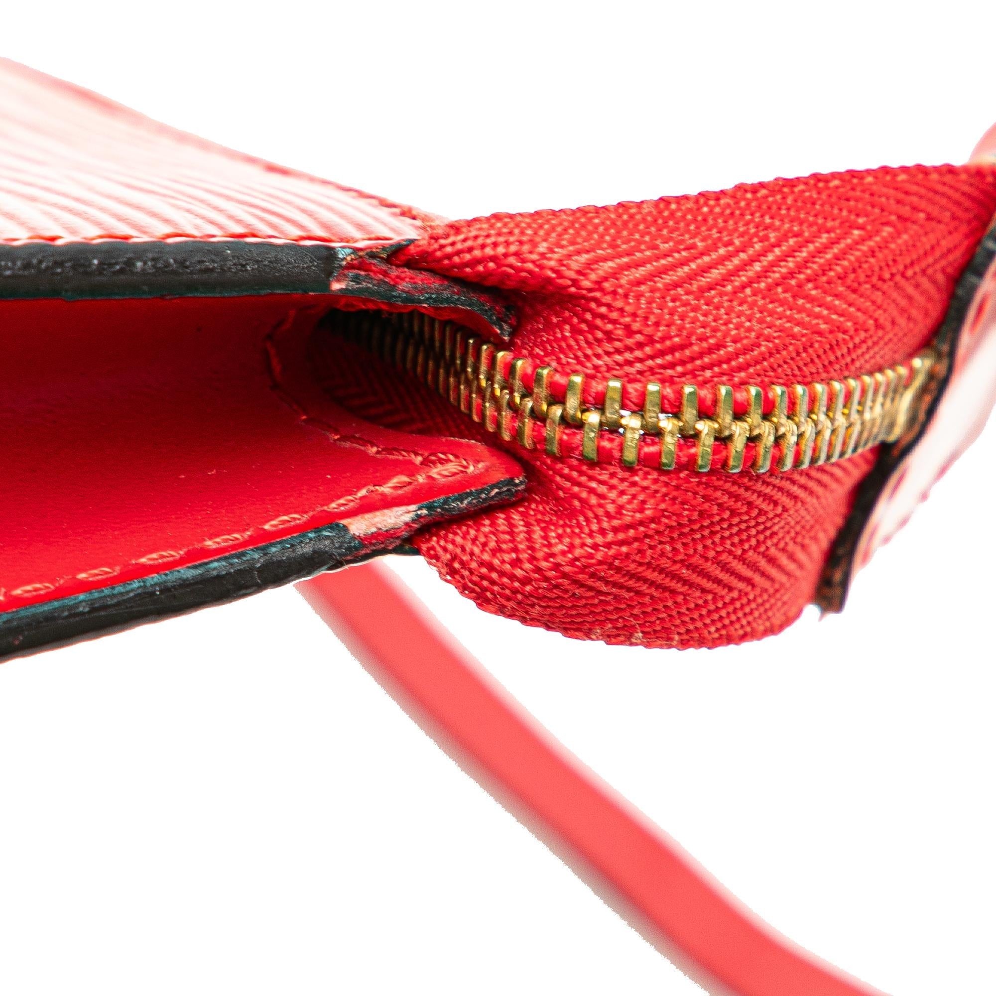 Louis Vuitton Epi Pochette Accessoires (SHG-6wo2xj)