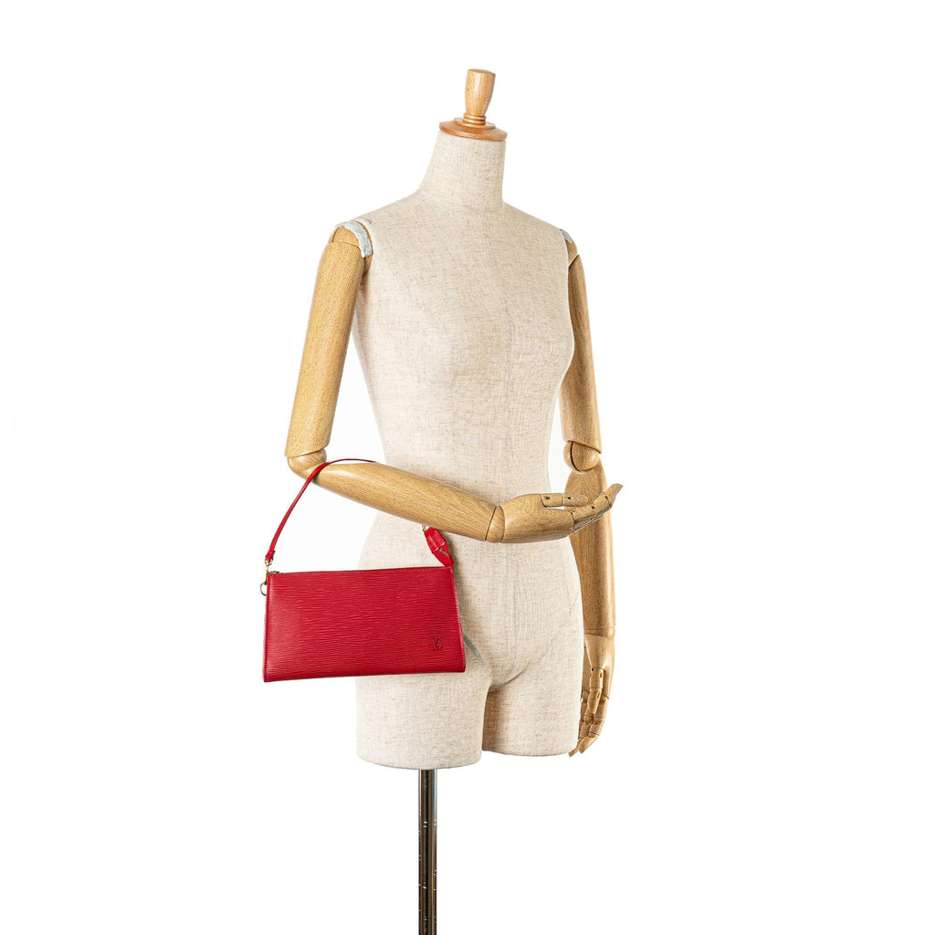 Louis Vuitton Epi Pochette Accessoires (SHG-C70OL0)