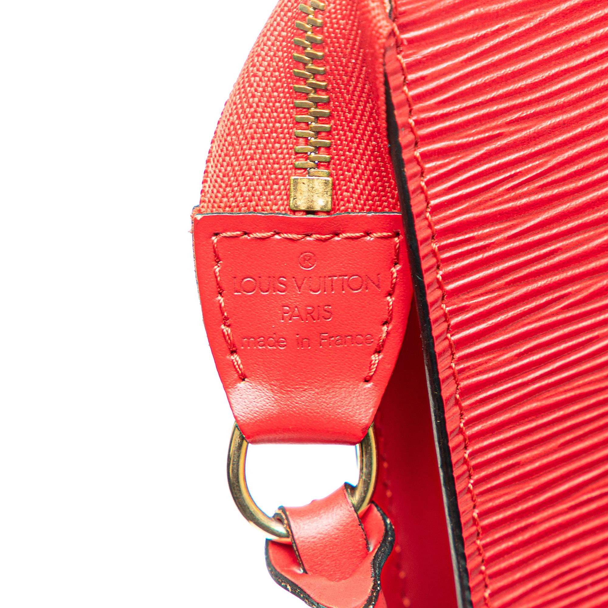 Louis Vuitton Epi Pochette Accessoires (SHG-9Ypsiq)