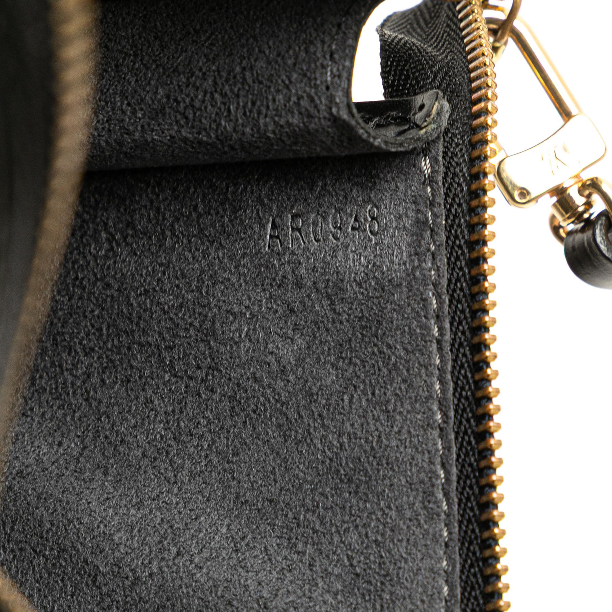 Louis Vuitton Epi Pochette Accessoires