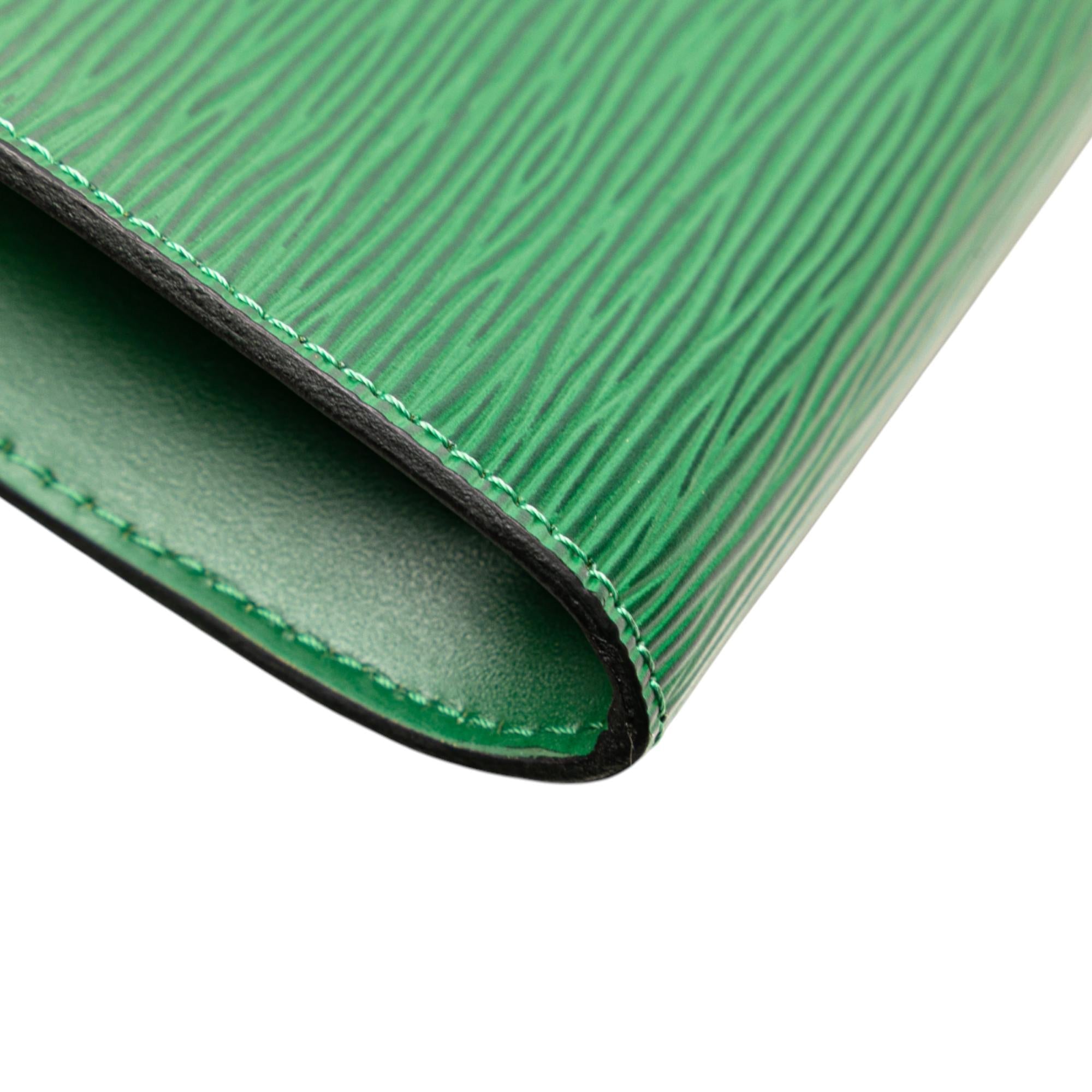 Louis Vuitton Epi Pochette Accessoires