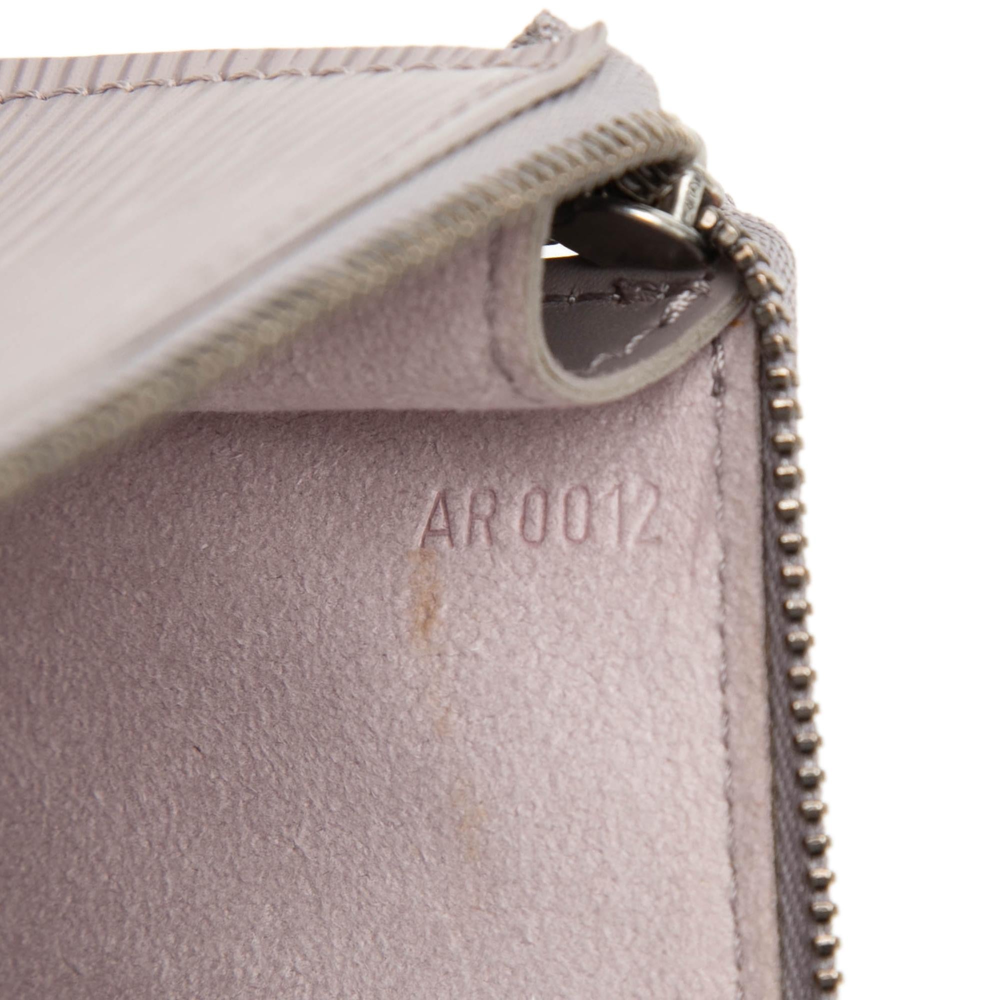 Louis Vuitton Epi Pochette Accessoires
