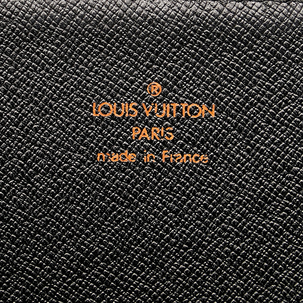 Louis Vuitton Epi Pochette Jour GM (SHG-30793)
