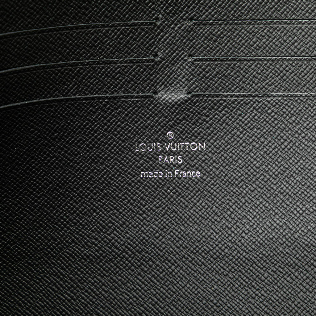 Louis Vuitton Epi Pochette Jour GM