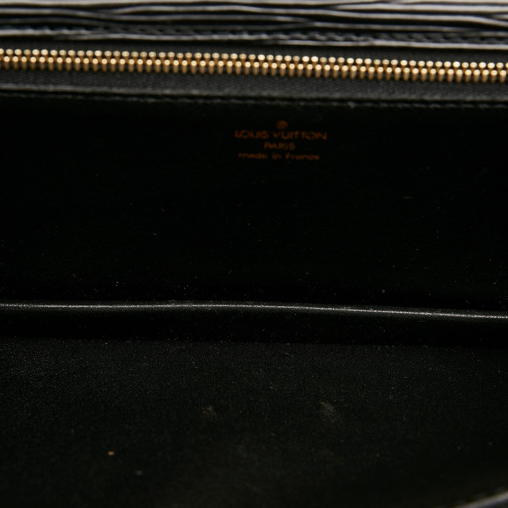 Louis Vuitton Epi Pochette Sellier Dragonne (SHG-28675)