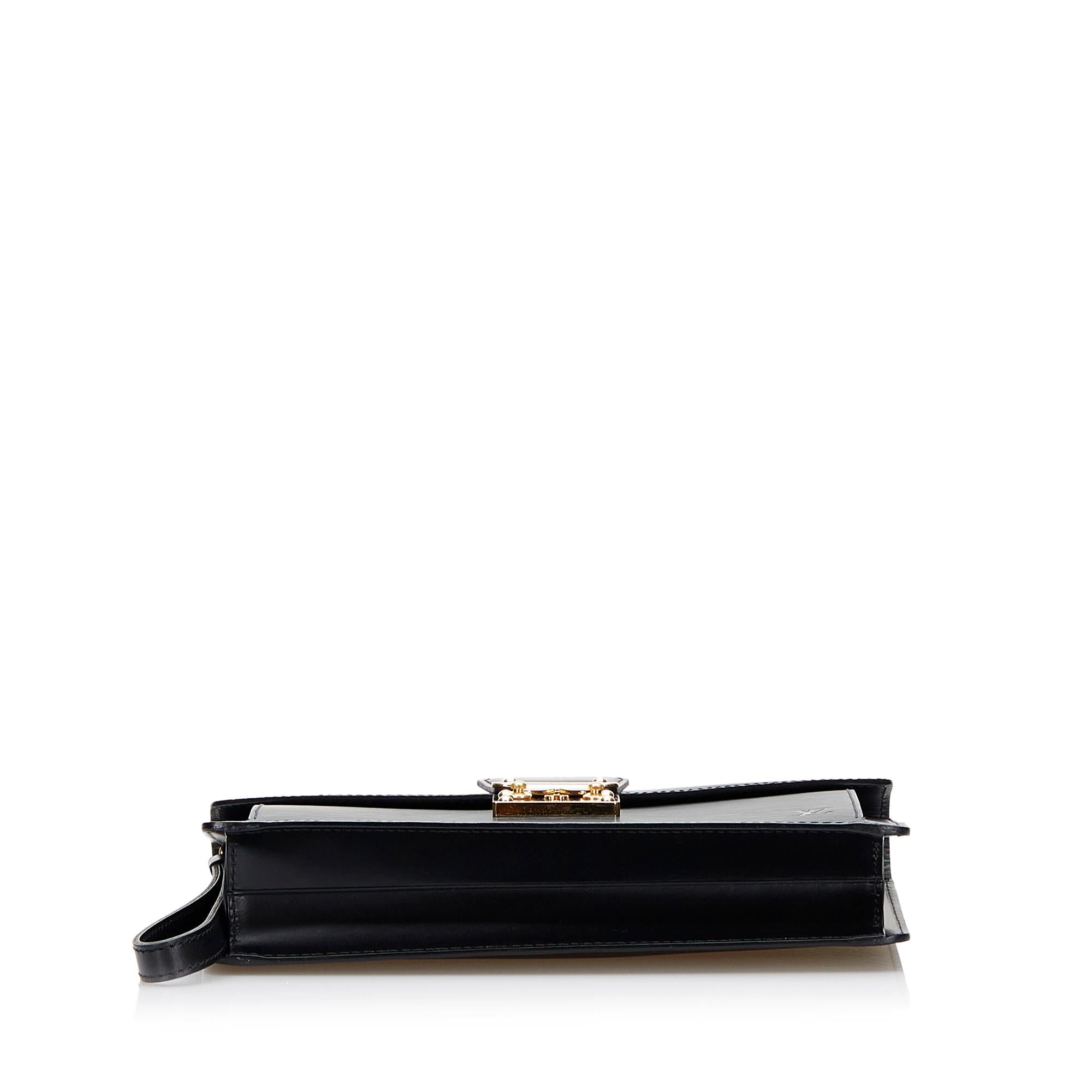 Louis Vuitton Epi Pochette Sellier Dragonne (SHG-7BXL7J)